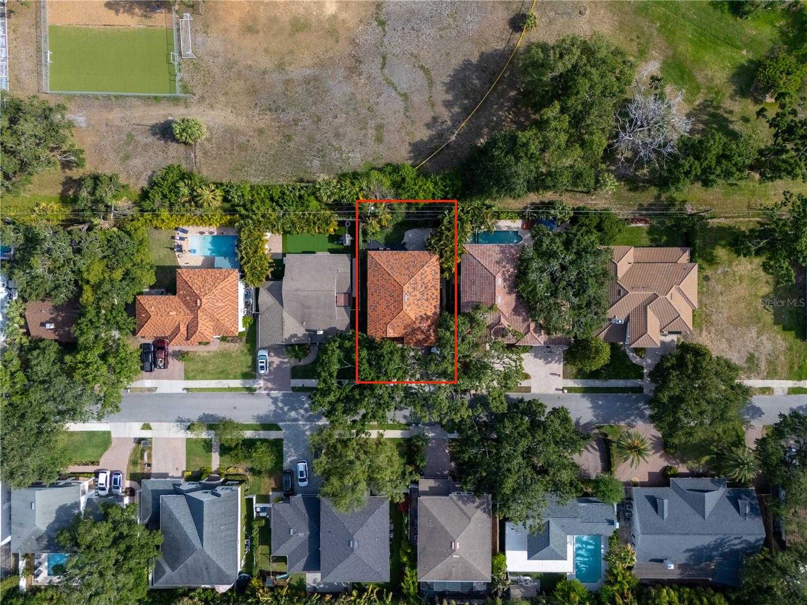 3118 W BAY VILLA AVE