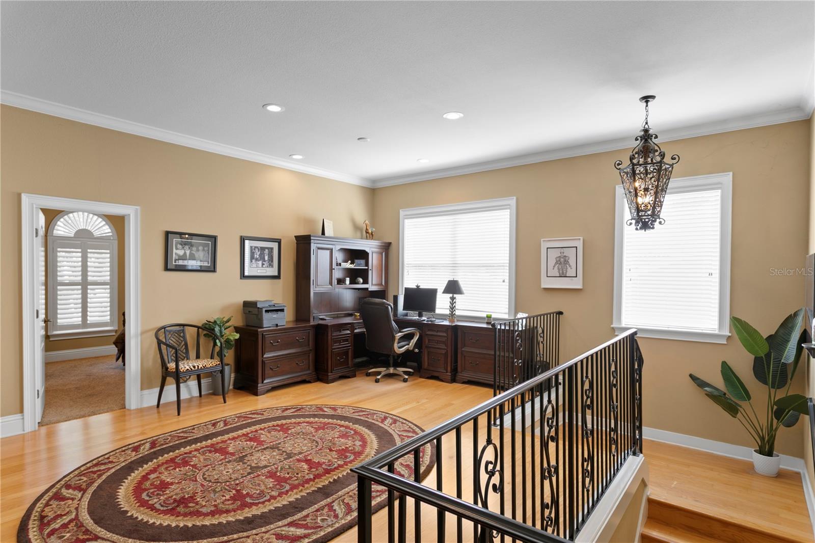 3118 W BAY VILLA AVE