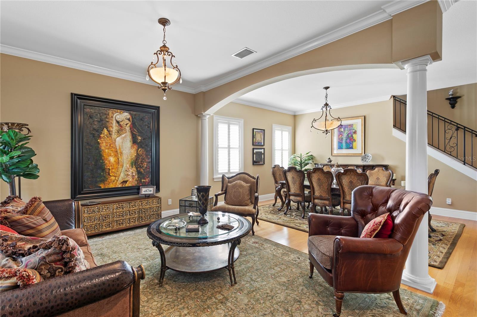 3118 W BAY VILLA AVE