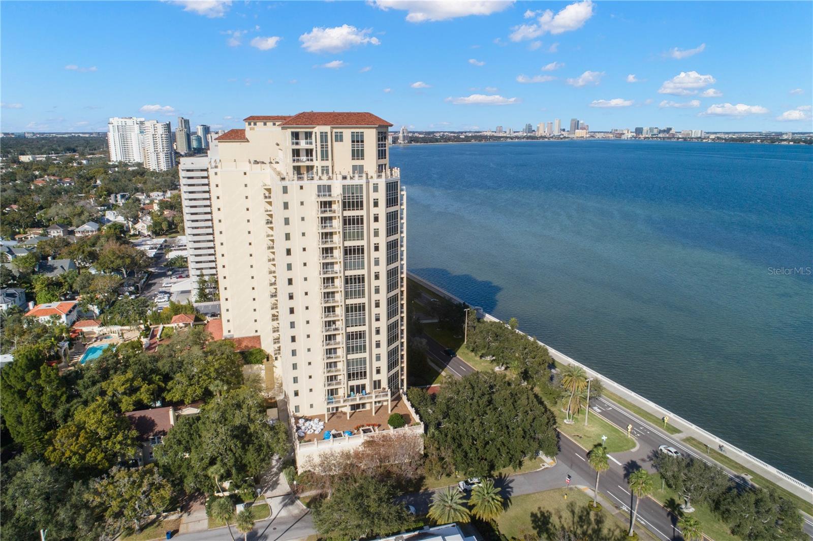 4201 BAYSHORE BLVD #502