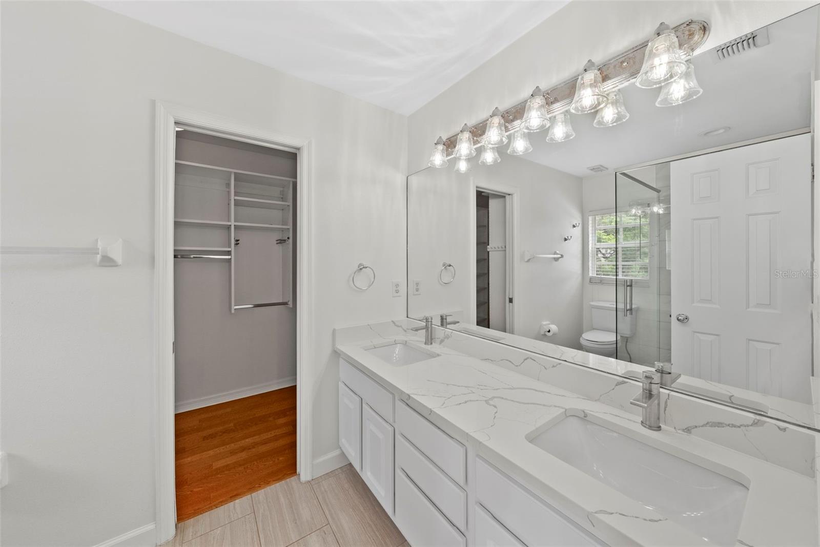 2515 W KANSAS AVE #E