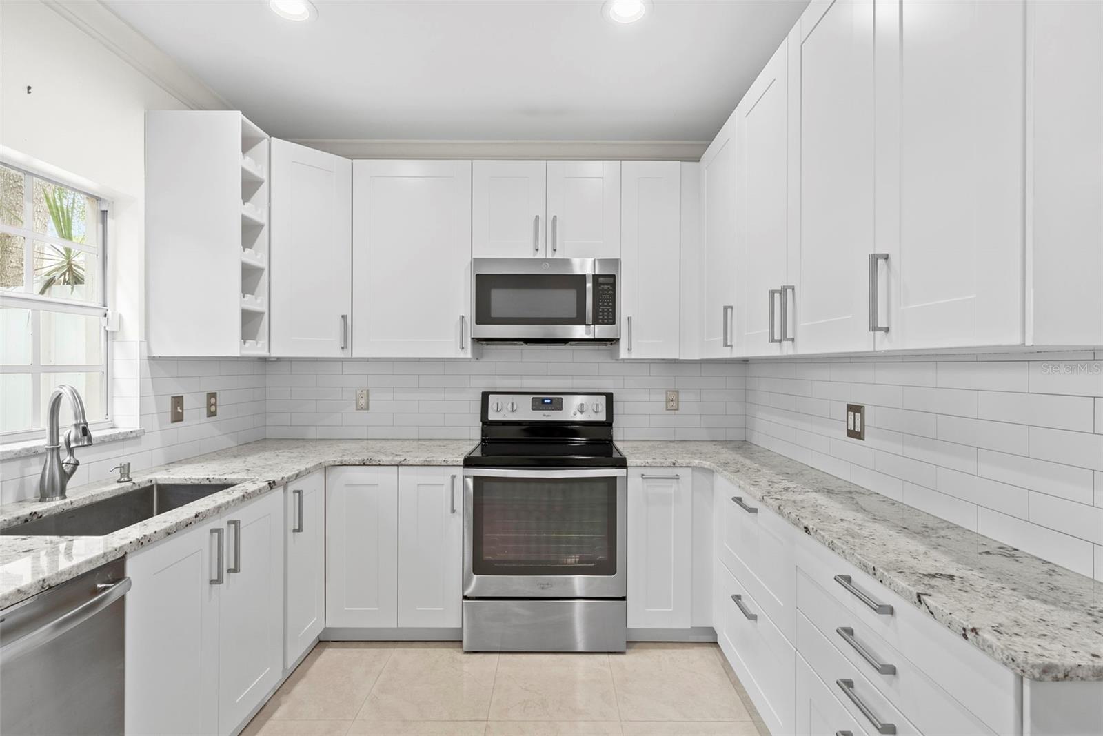 2515 W KANSAS AVE #E