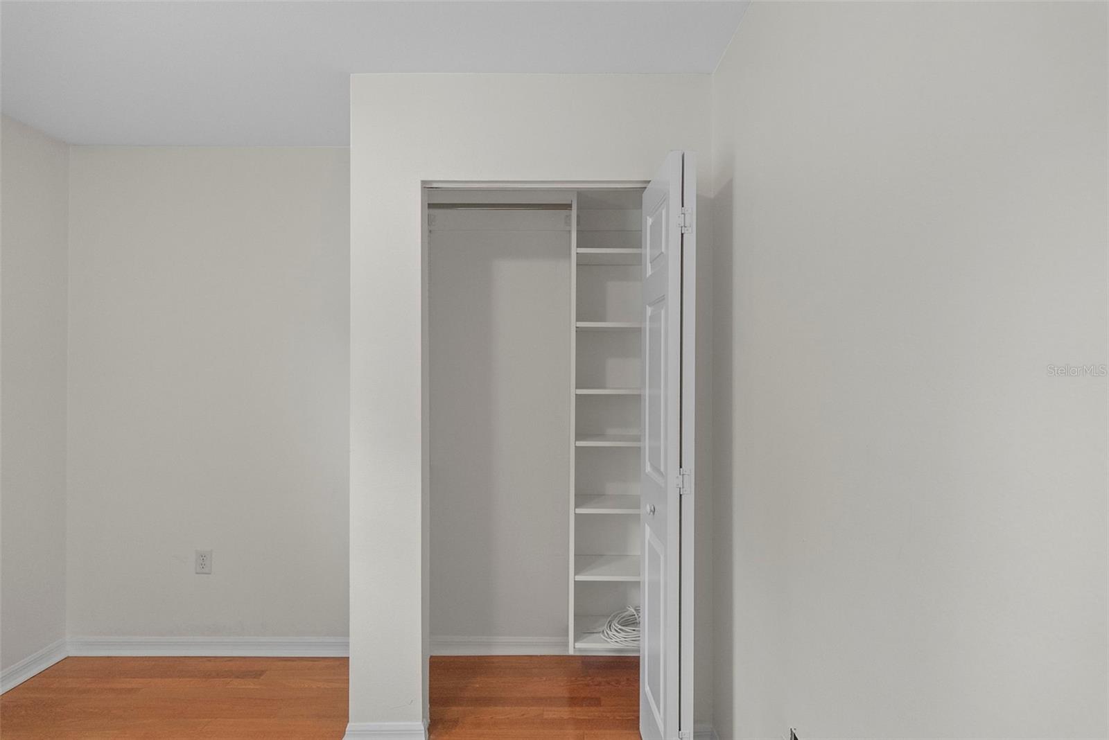 2515 W KANSAS AVE #E