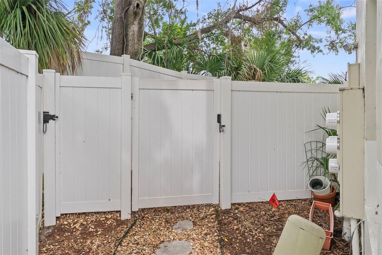 2515 W KANSAS AVE #E