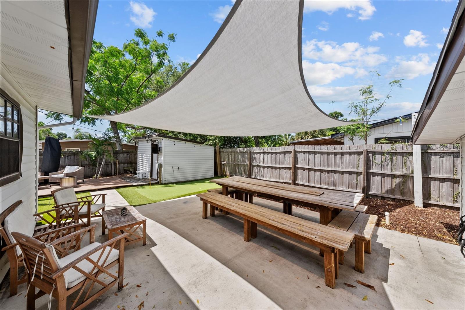 3702 W TYSON AVE