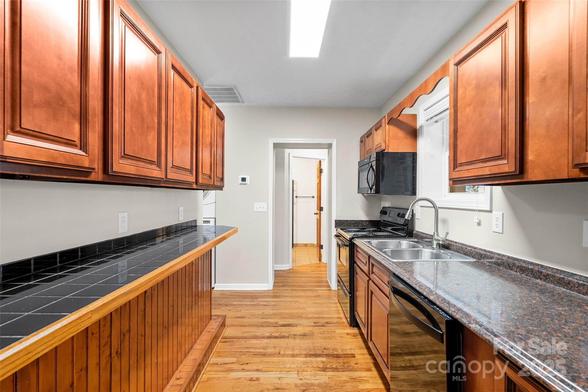 416 W Haywood Street