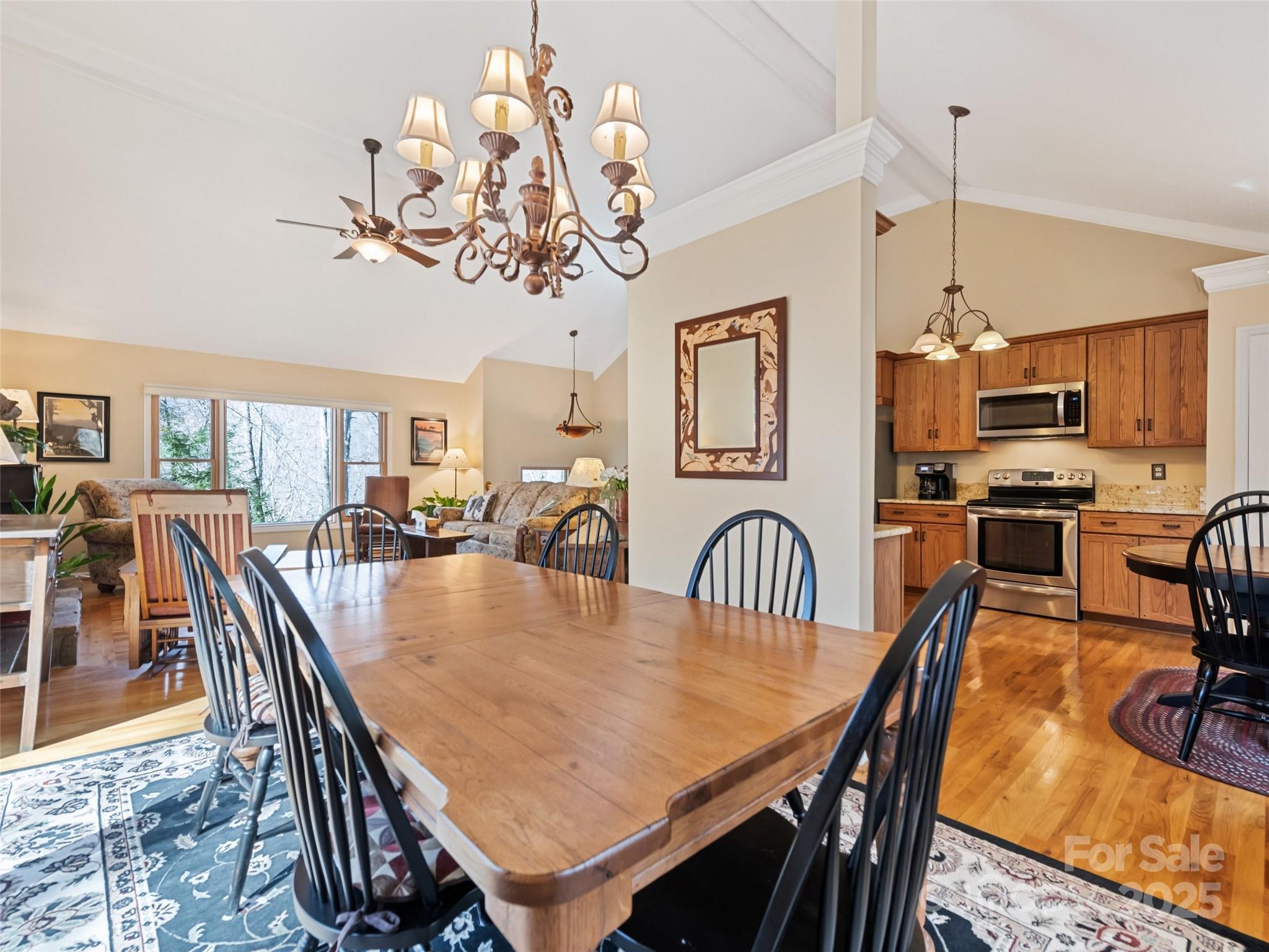 20 Bright Leaf Cove