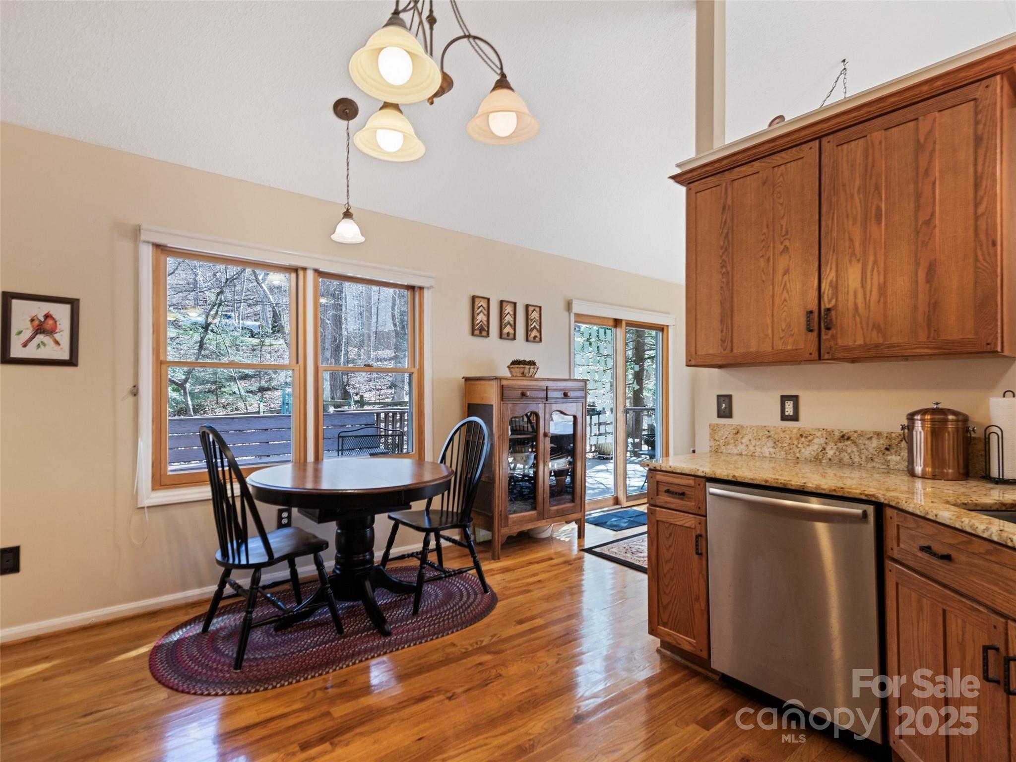 20 Bright Leaf Cove