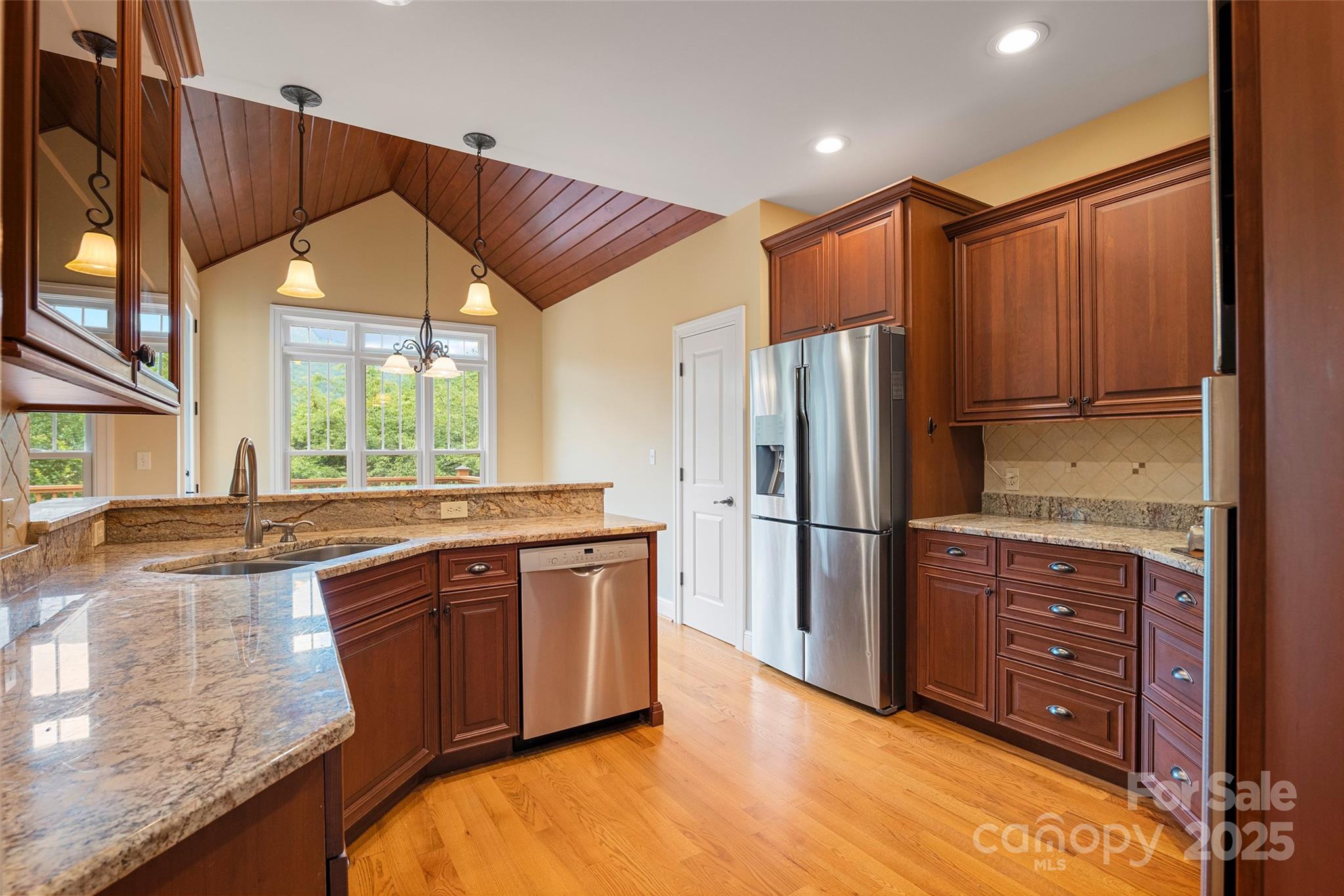 103 Village Pointe Lane