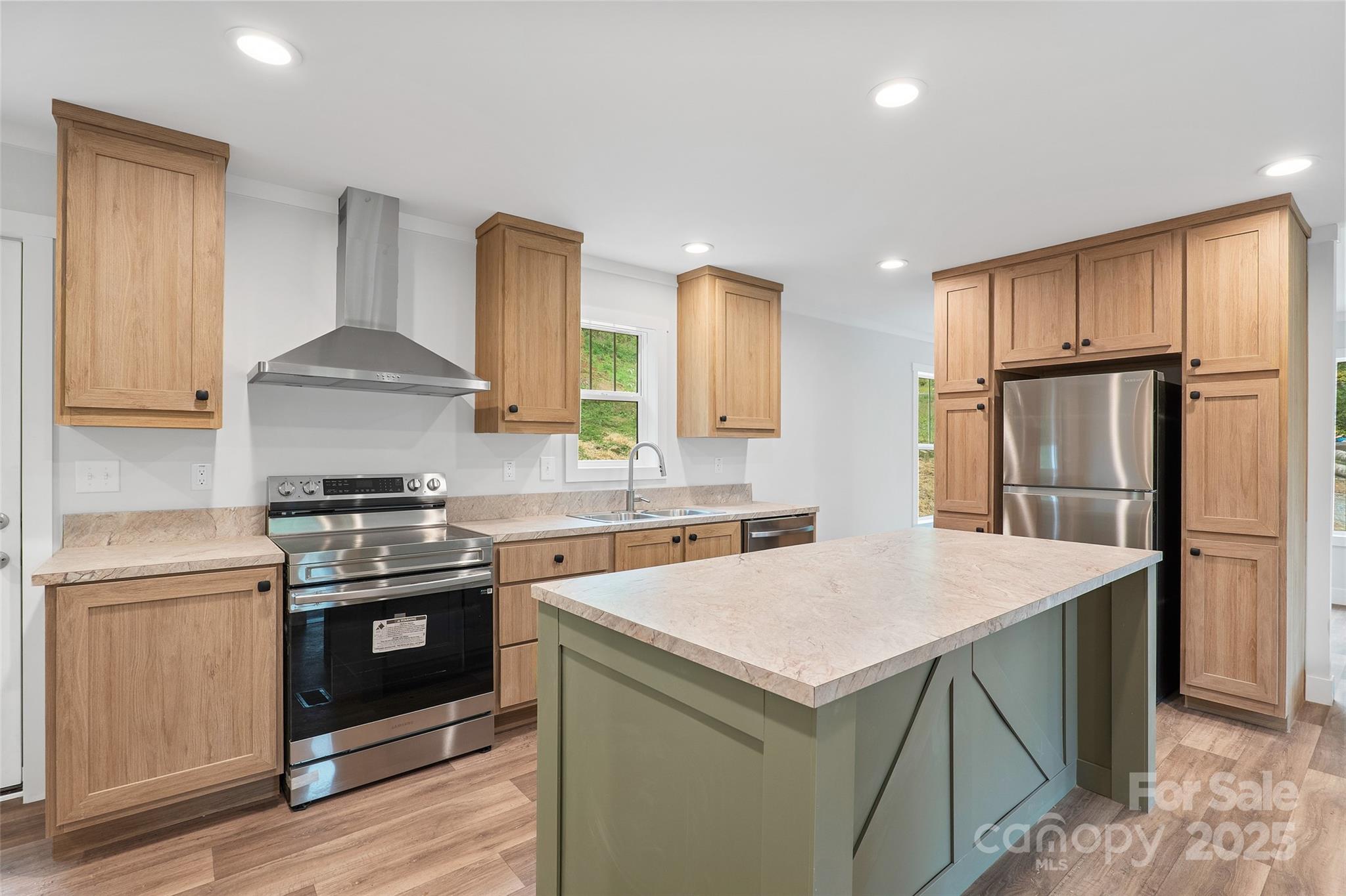 237 Hickory Nut Ridge Road Unit: 10