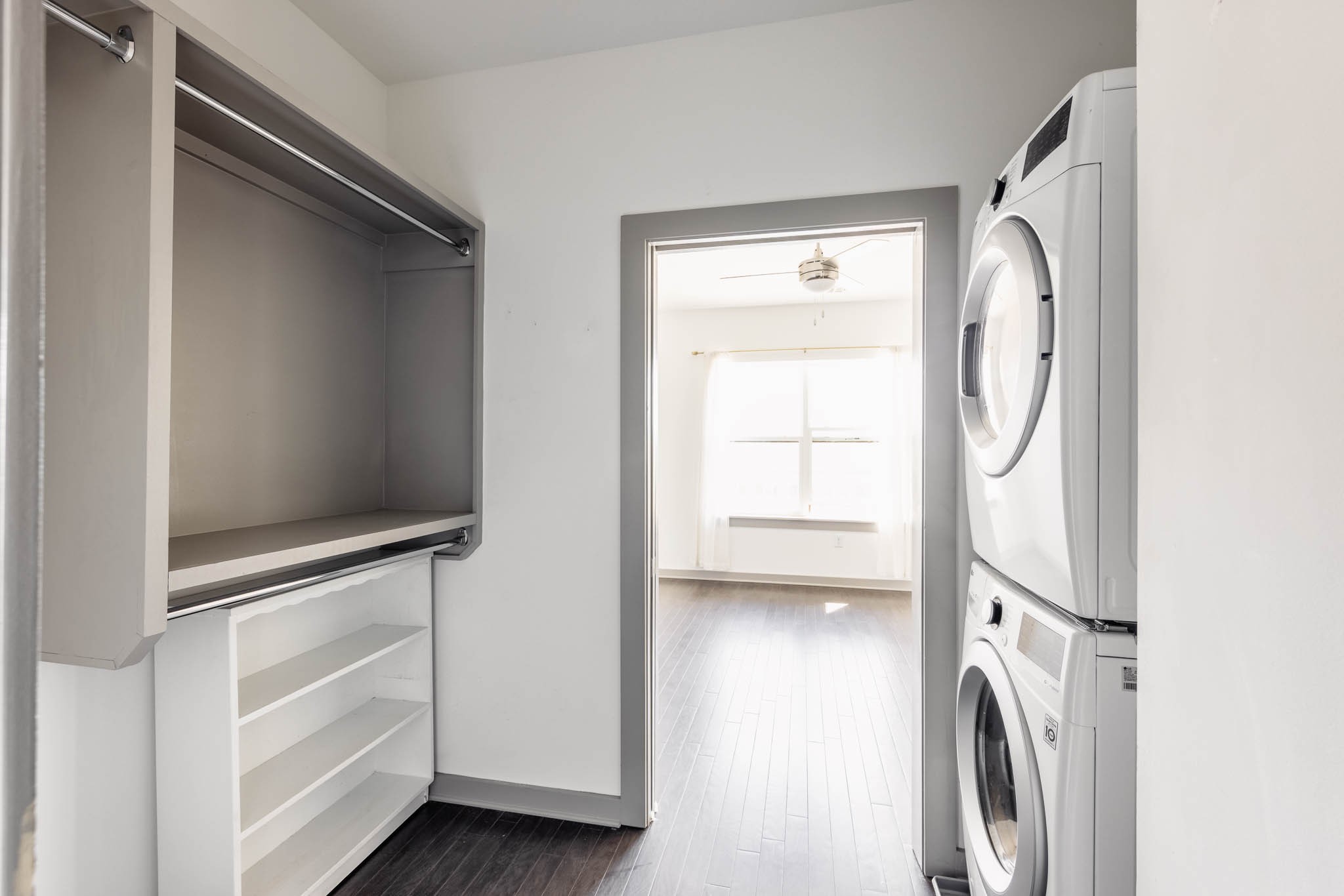 1638 54th Ave, N Unit: 209