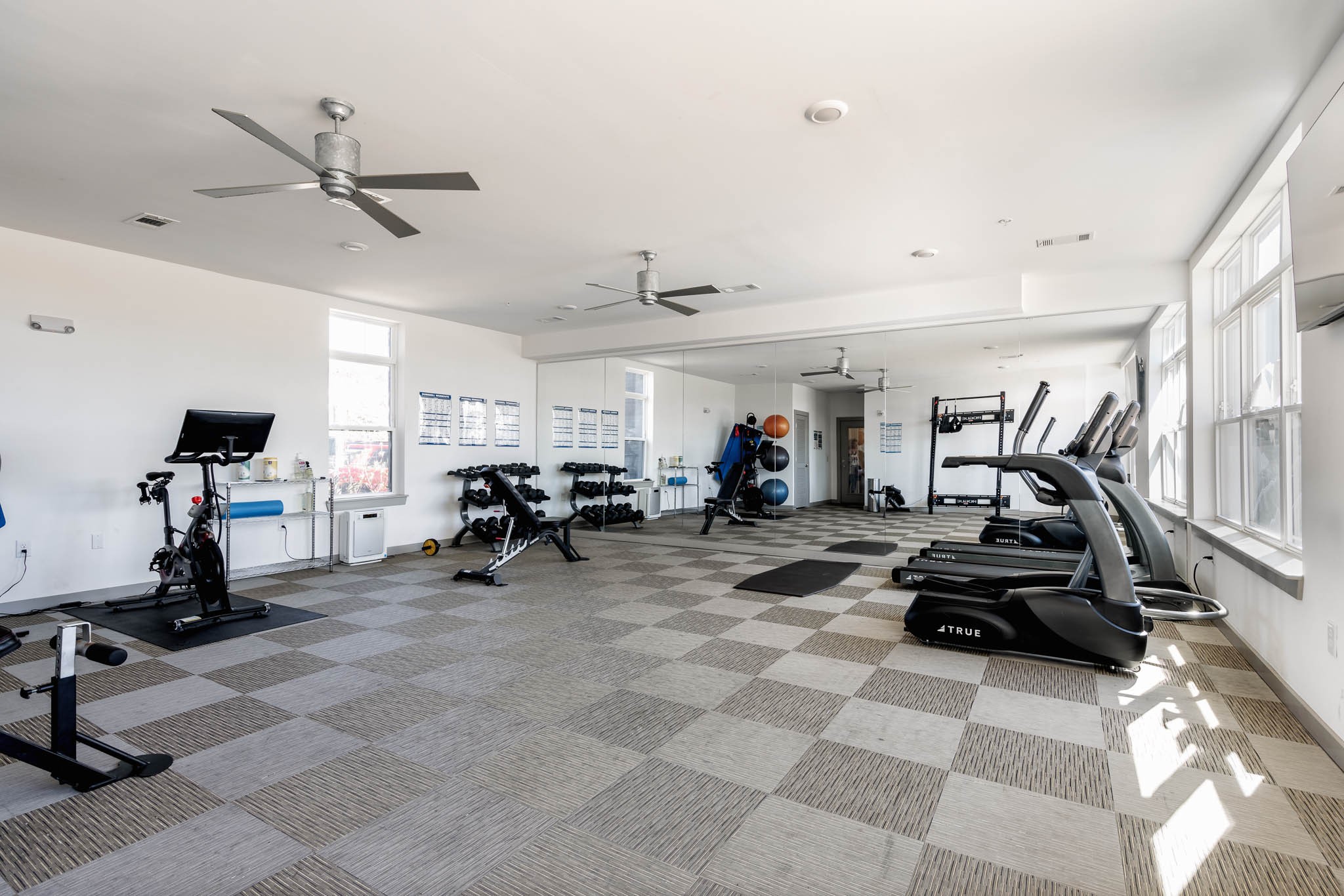 1638 54th Ave, N Unit: 209