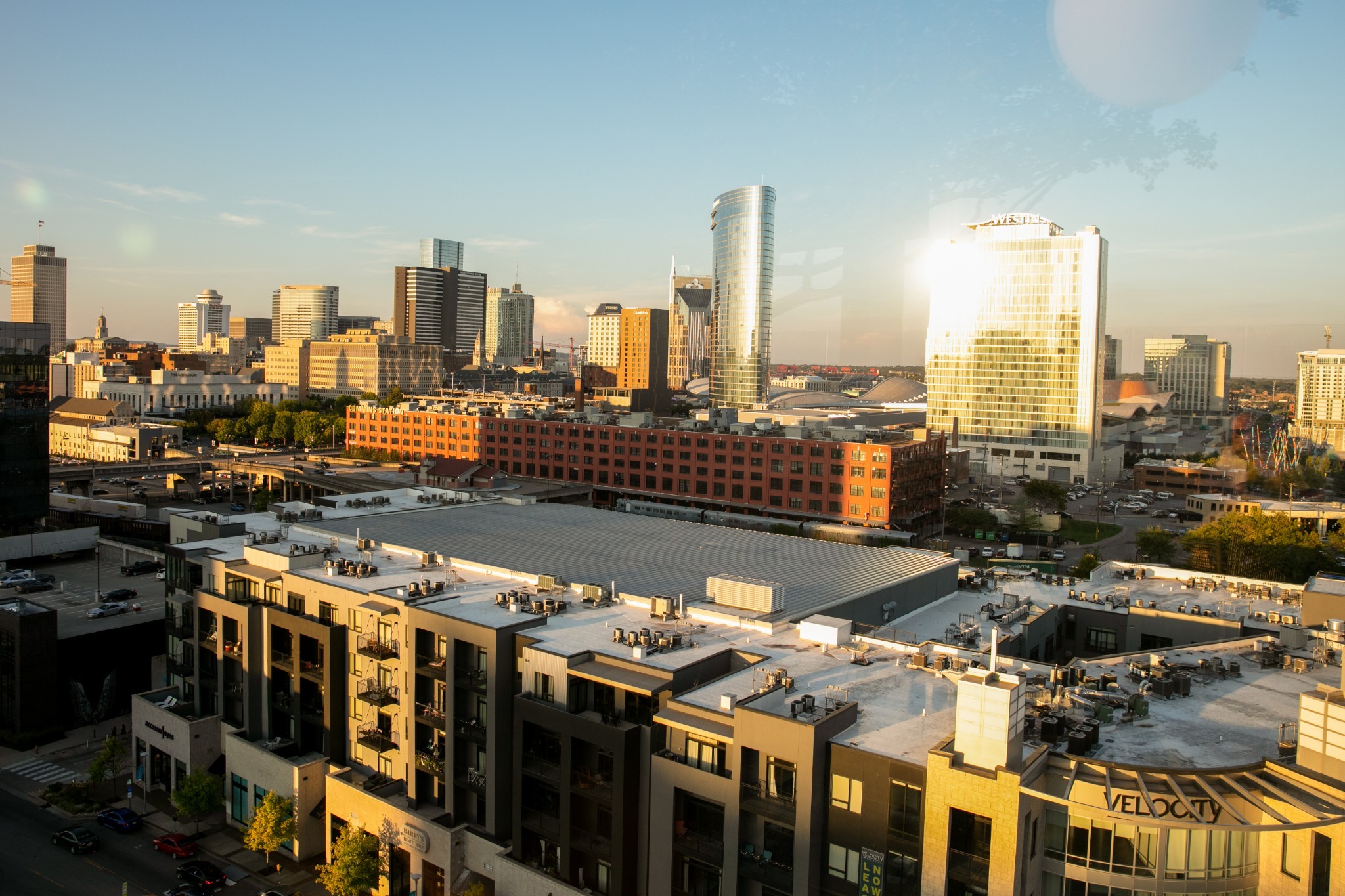 700 12th Ave, S Unit: 707