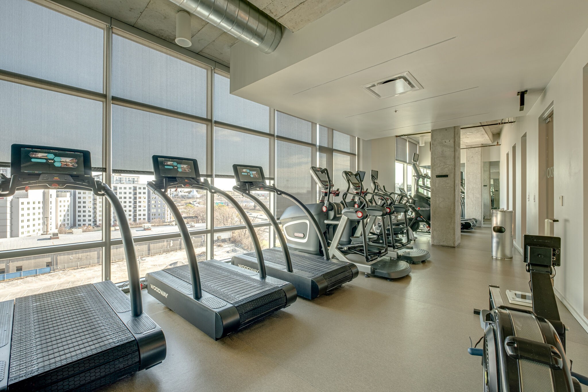 700 12th Ave, S Unit: 707