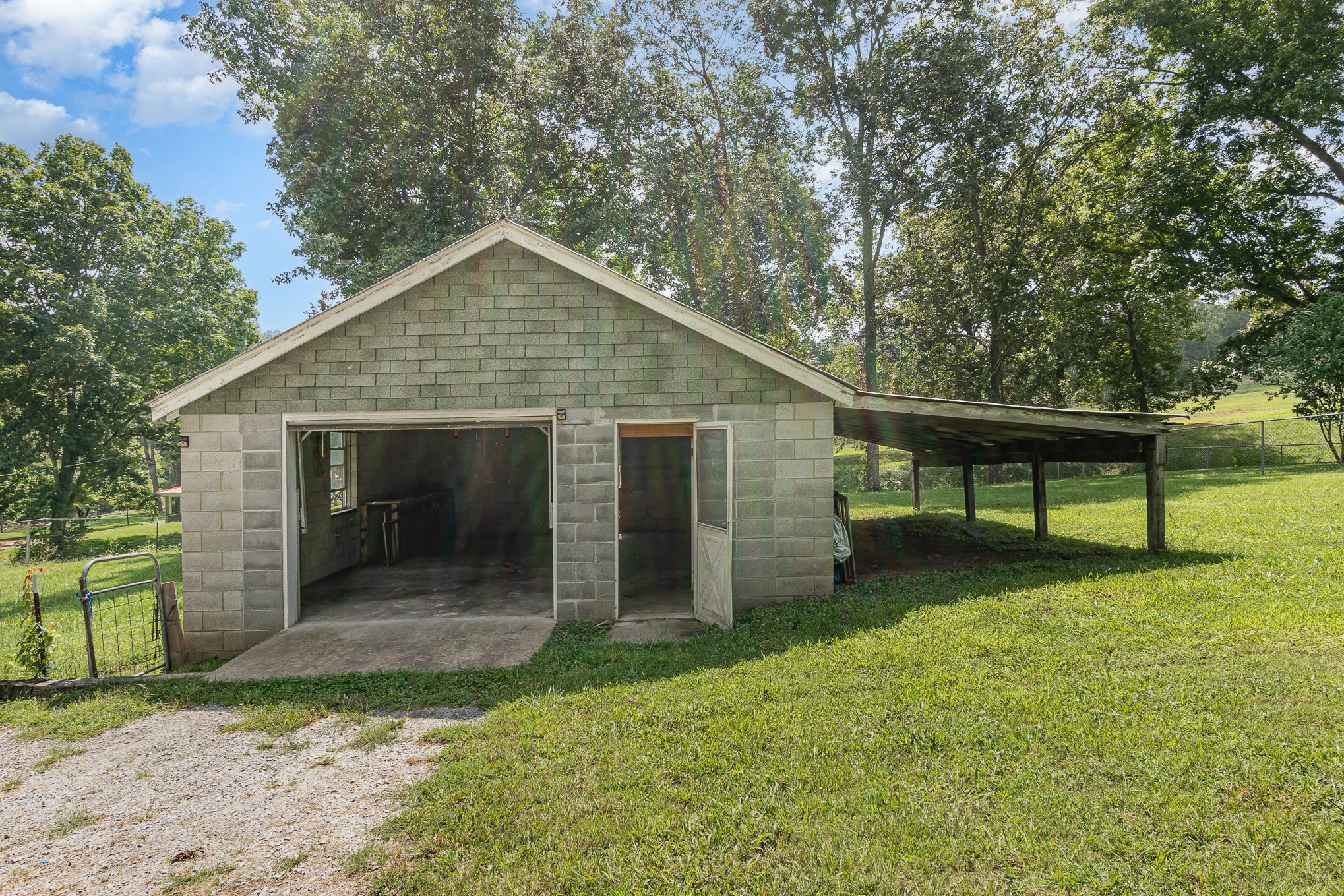 615 Sedric Kimbro Rd