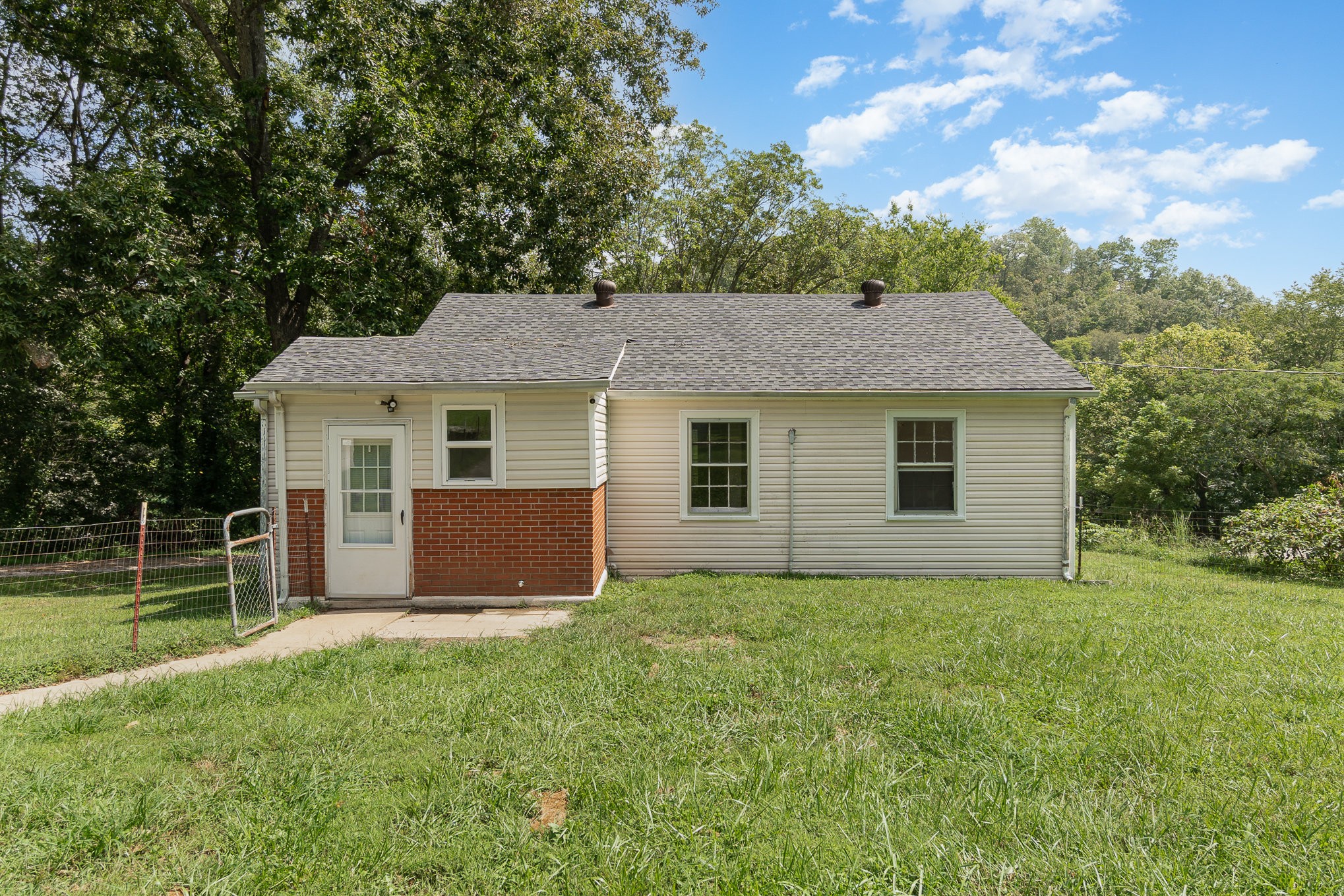 615 Sedric Kimbro Rd