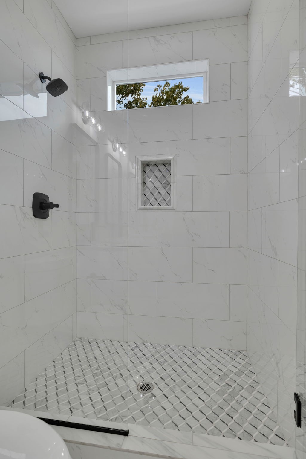 914 Elvira Ave Unit: A