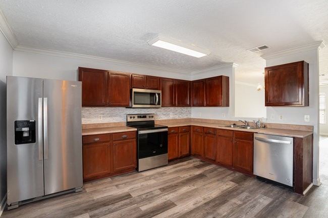 5961 Monroe Xing, NE