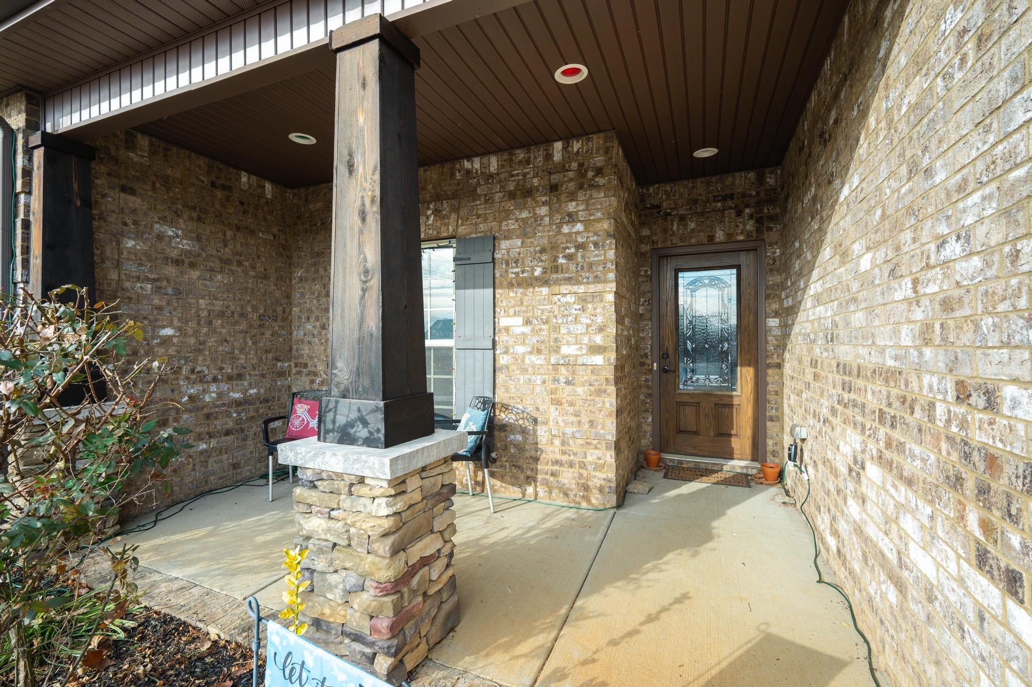 1006 Bridgegarden Rd