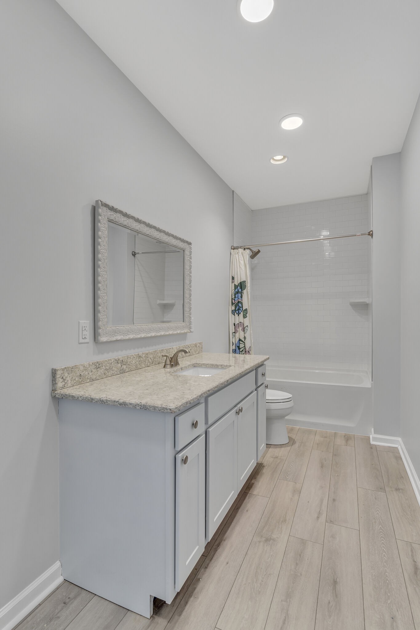 5240 Cross Plains Rd