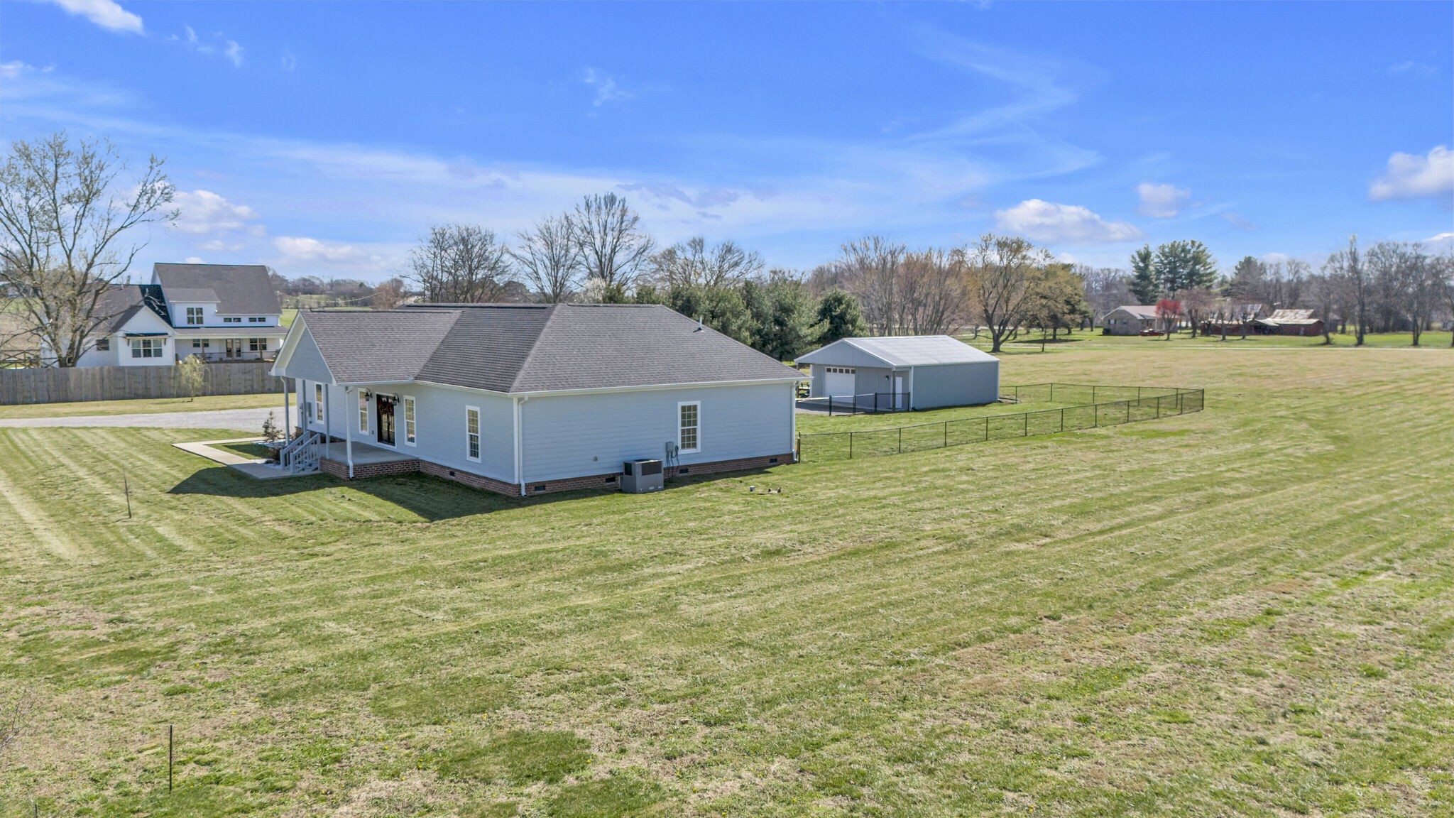 5240 Cross Plains Rd