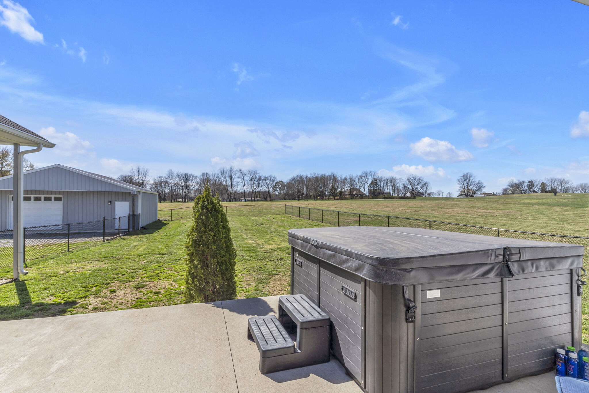 5240 Cross Plains Rd