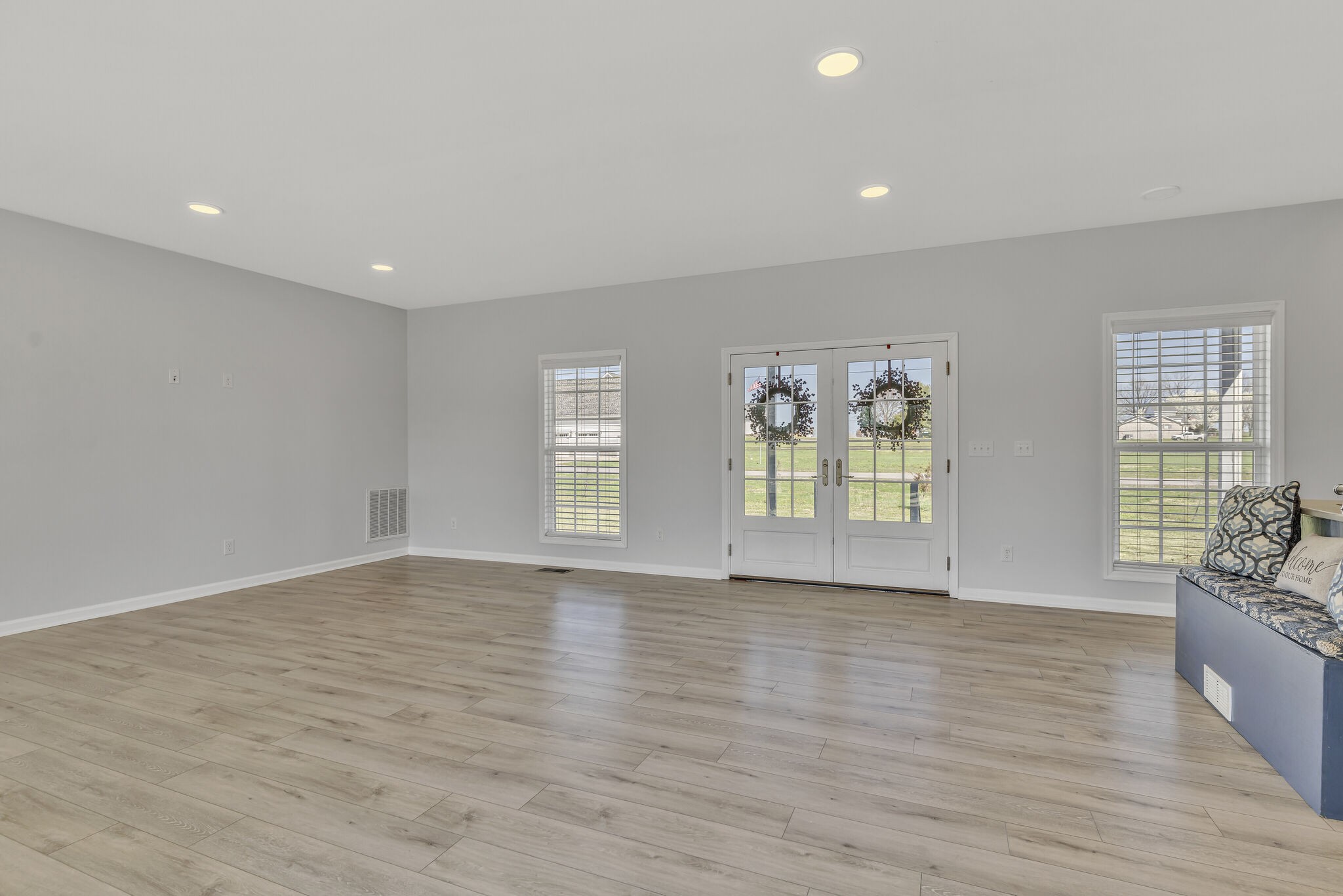 5240 Cross Plains Rd