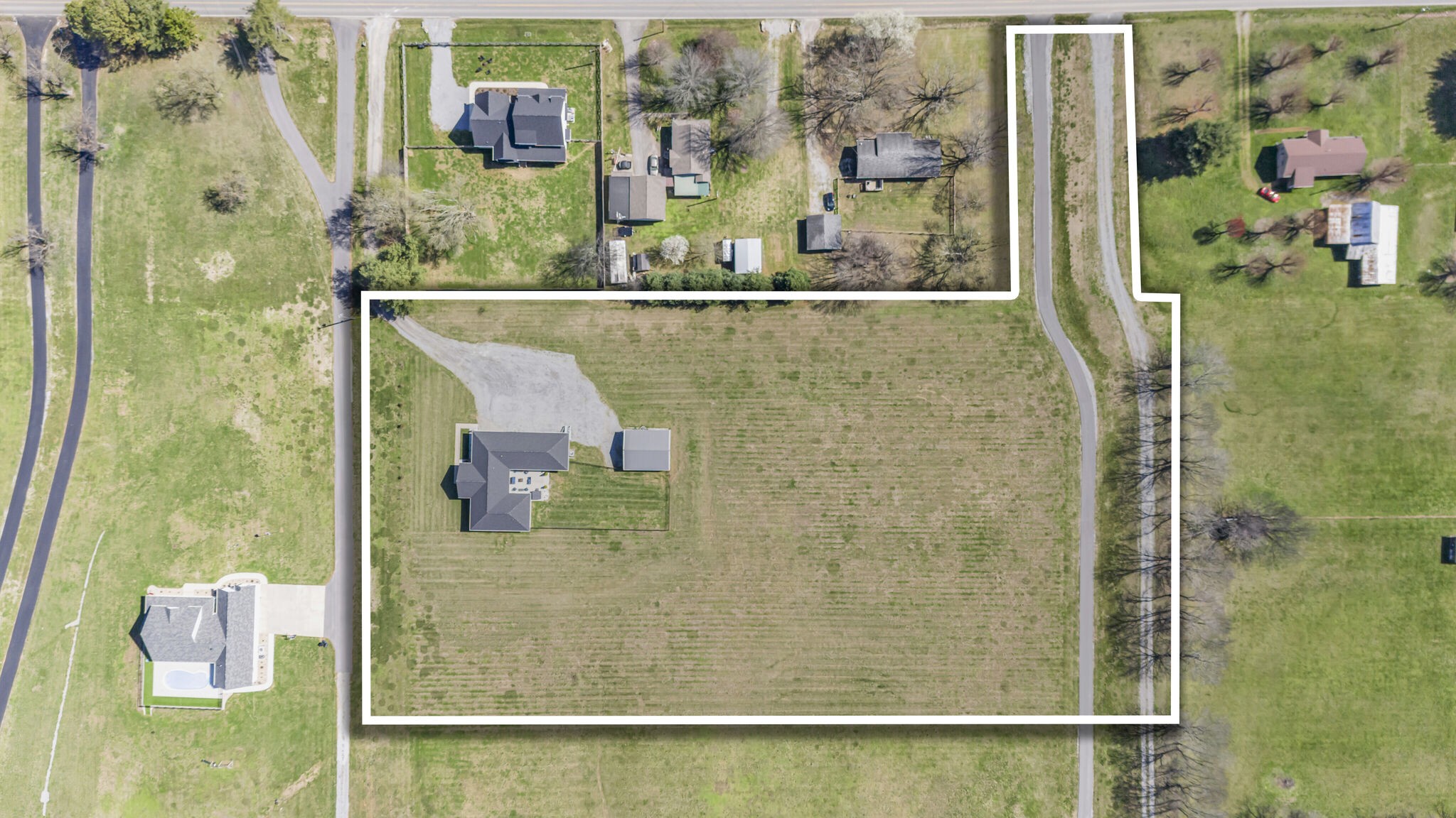 5240 Cross Plains Rd