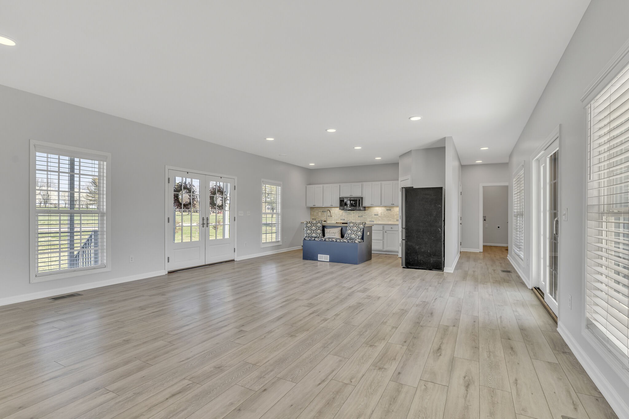 5240 Cross Plains Rd