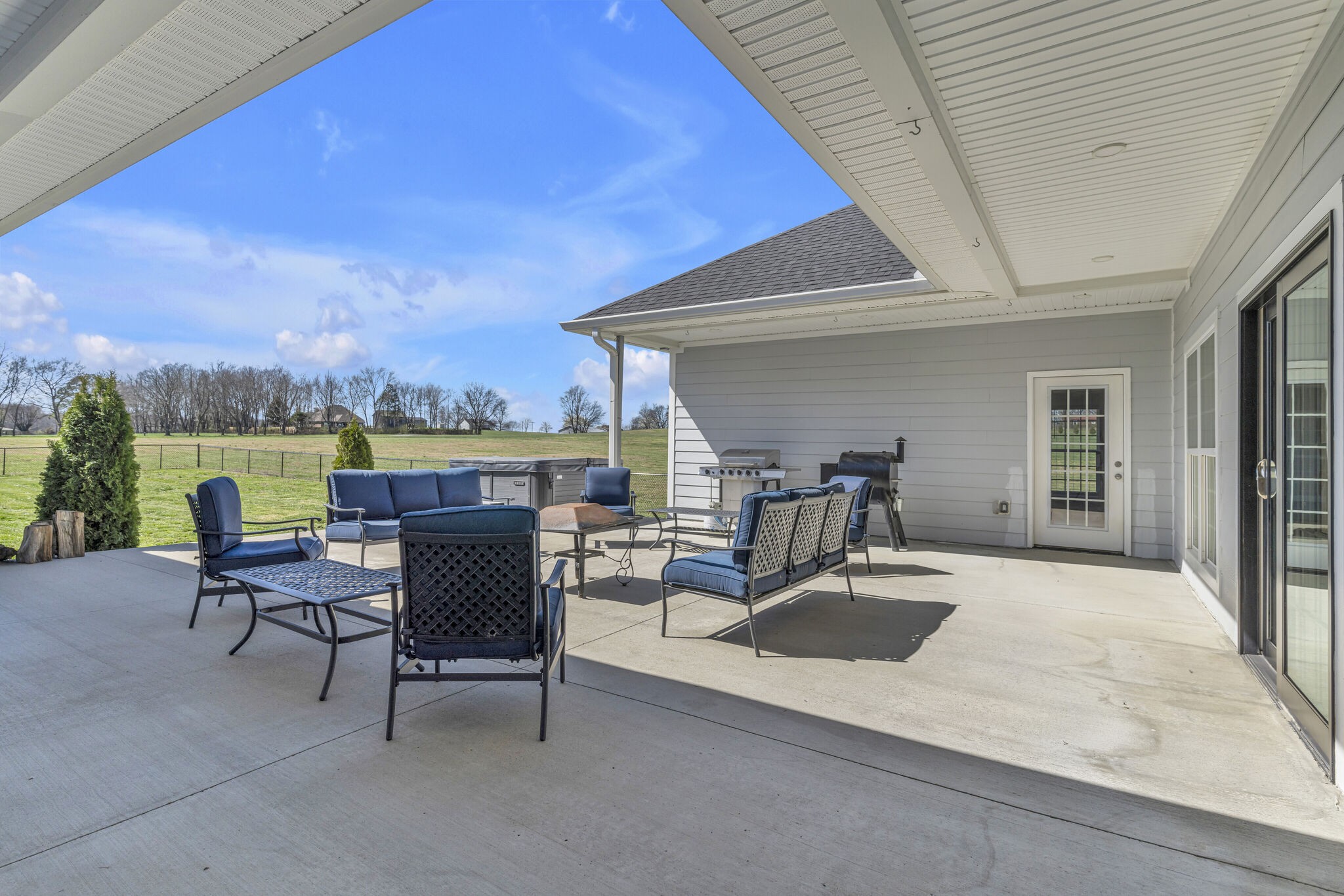 5240 Cross Plains Rd