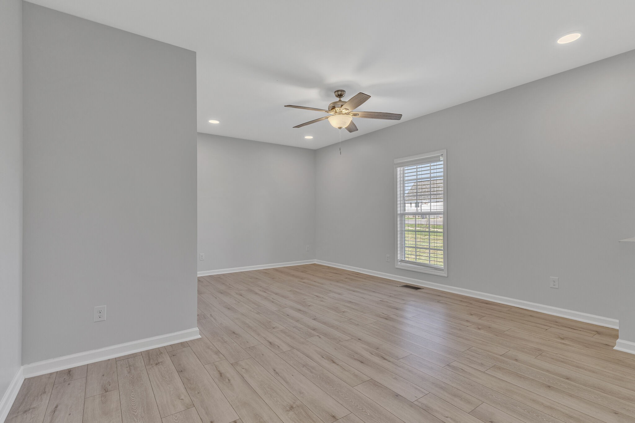 5240 Cross Plains Rd