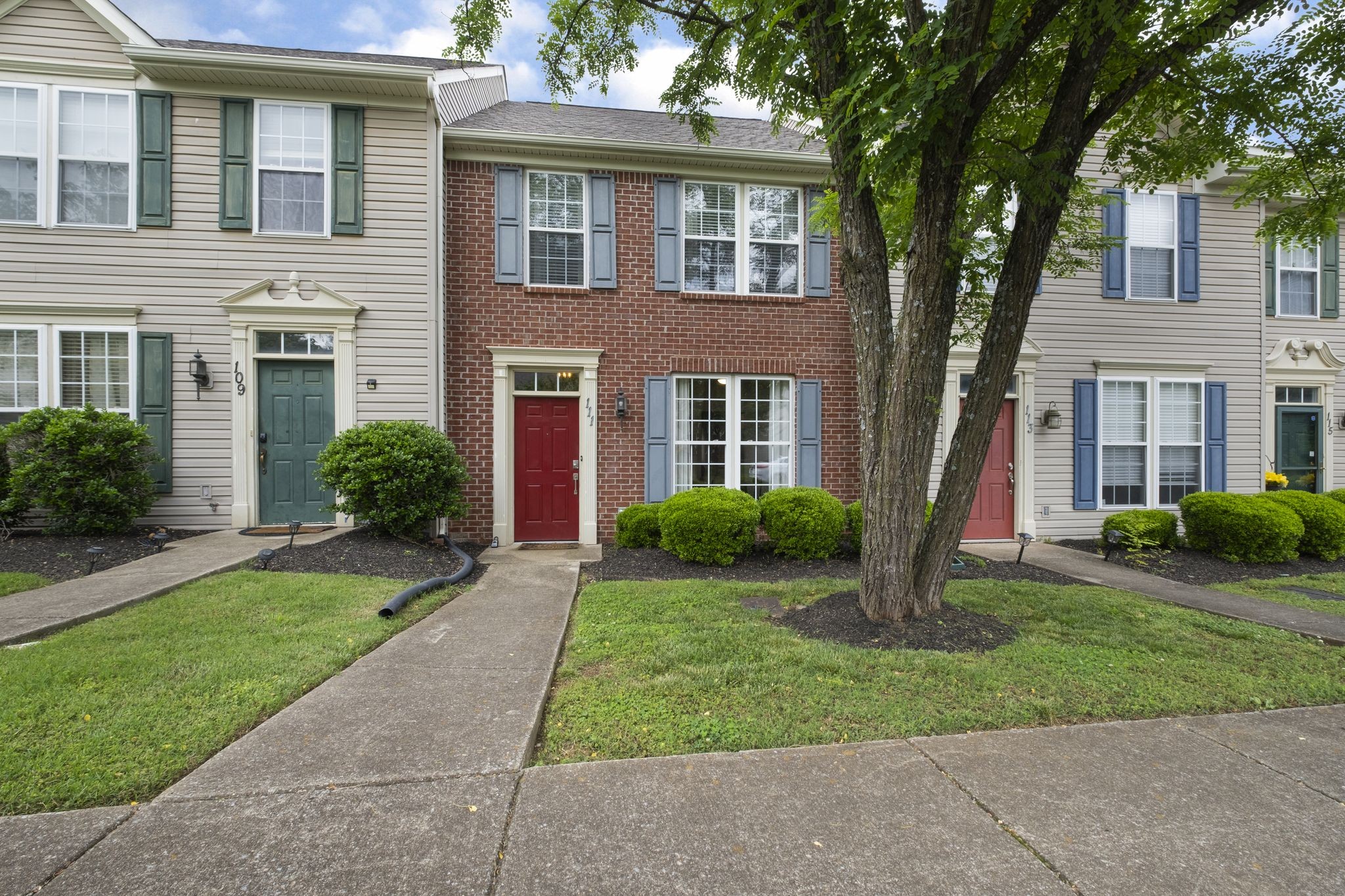 3401 Anderson Rd Unit: 111