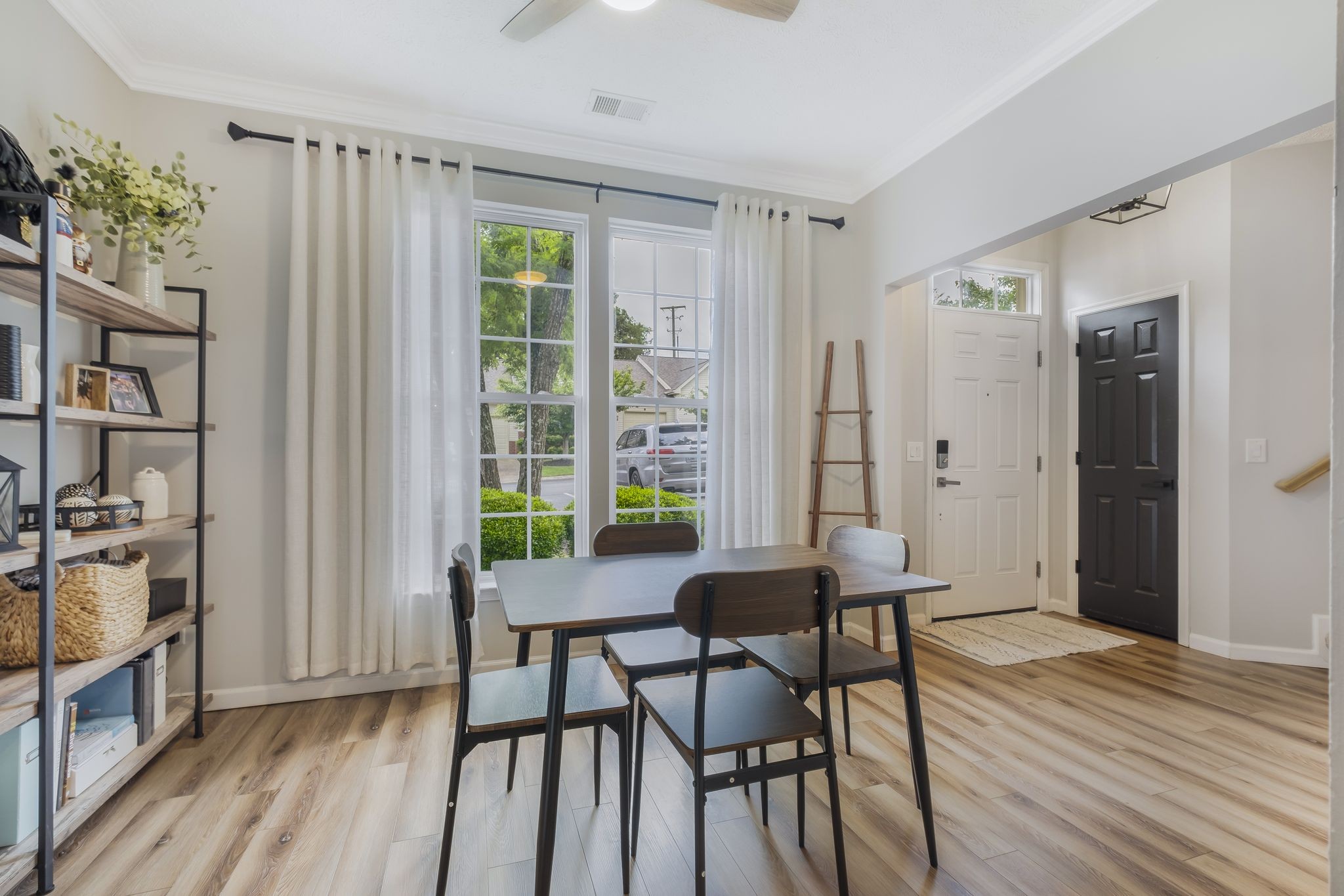 3401 Anderson Rd Unit: 111