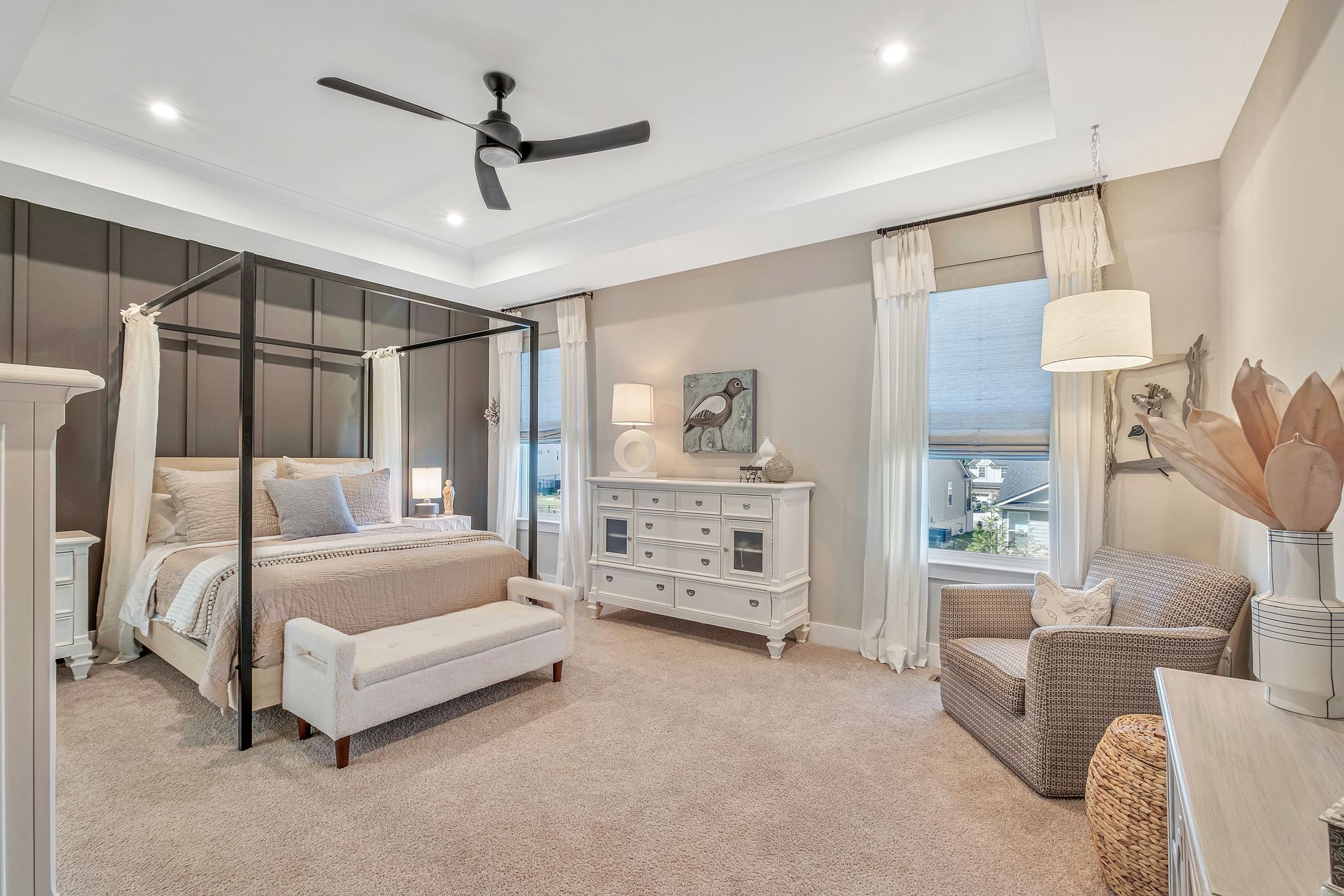 1098 River Oaks Blvd