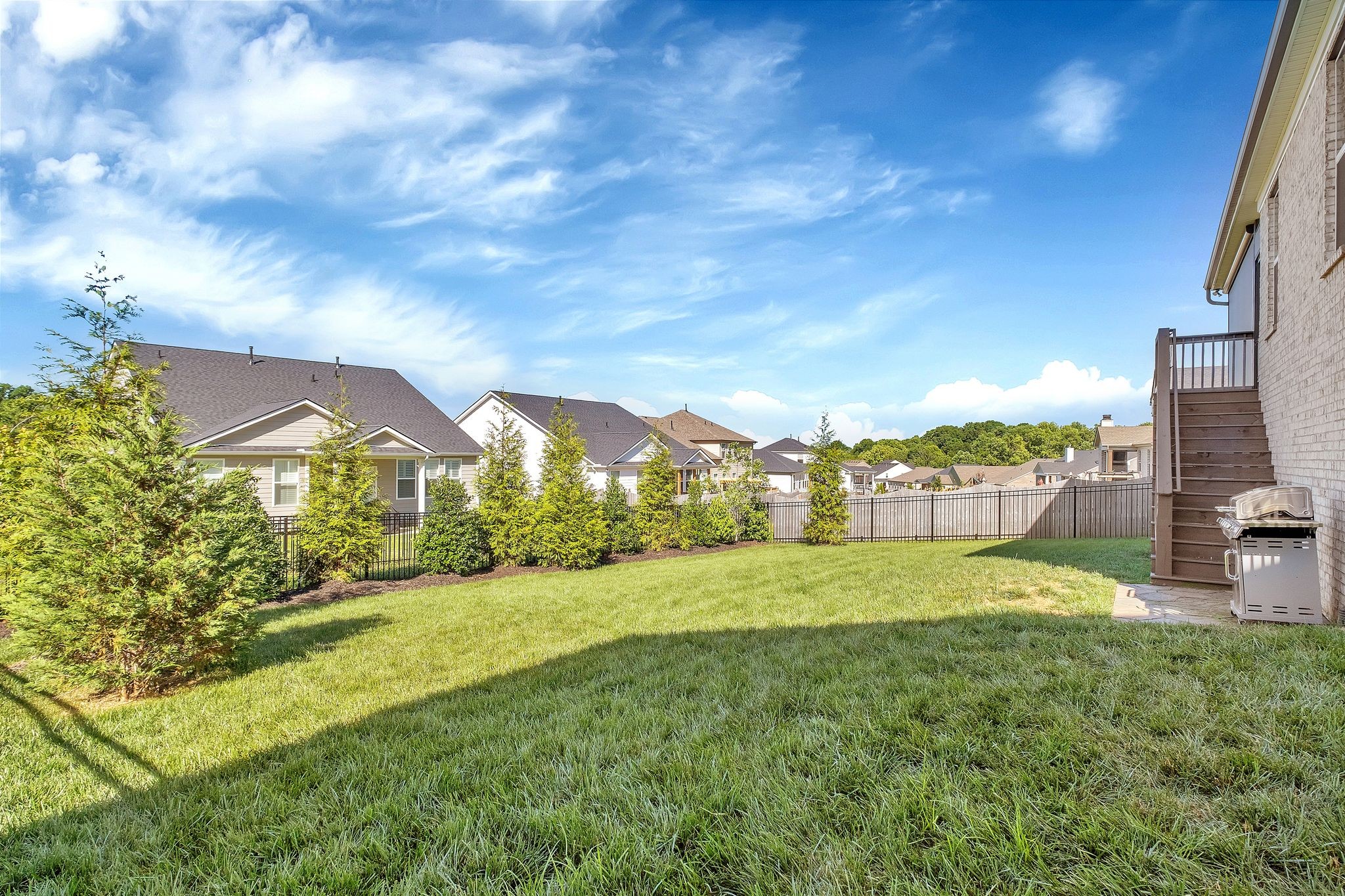 1098 River Oaks Blvd