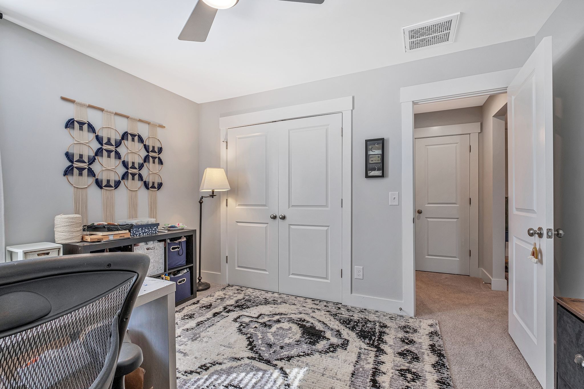 1098 River Oaks Blvd