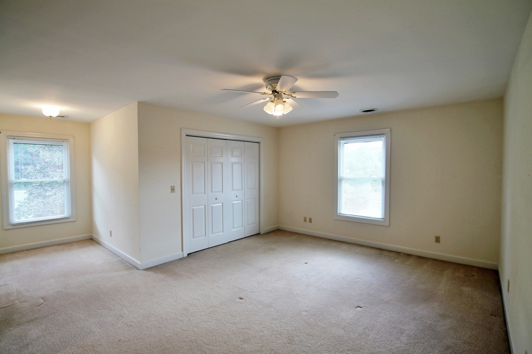 4181 Sandy Springs Rd