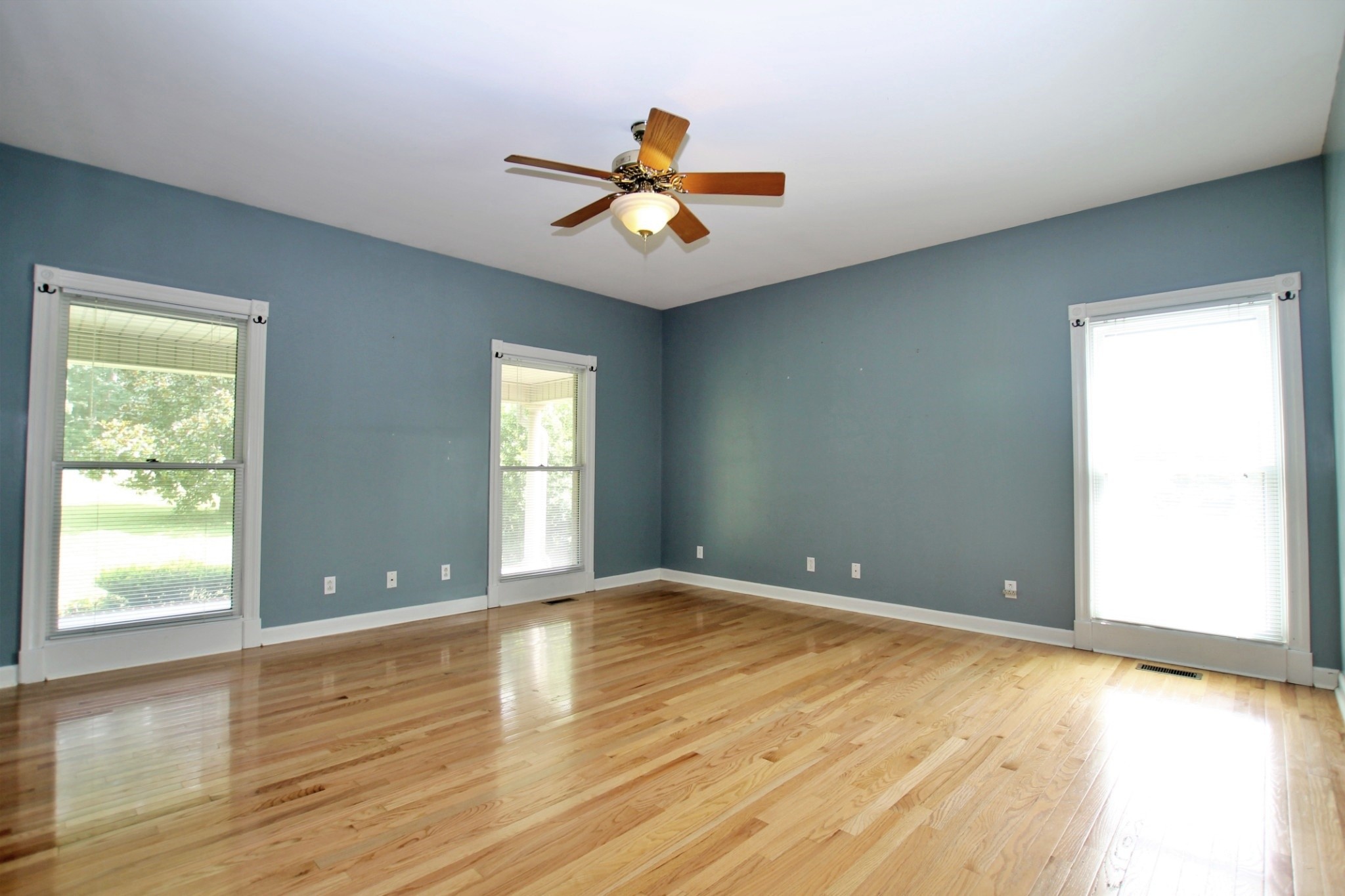 4181 Sandy Springs Rd