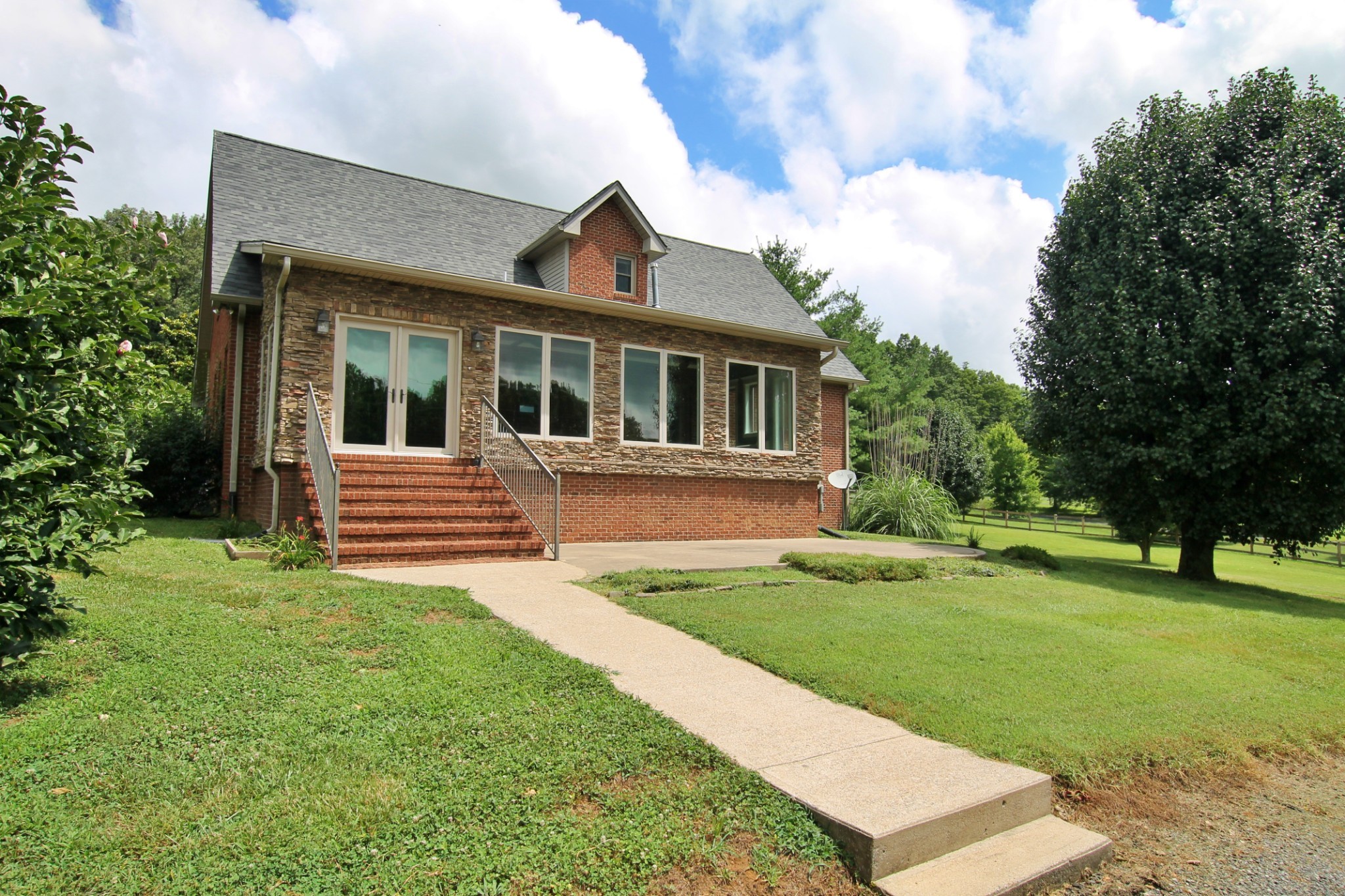 4181 Sandy Springs Rd