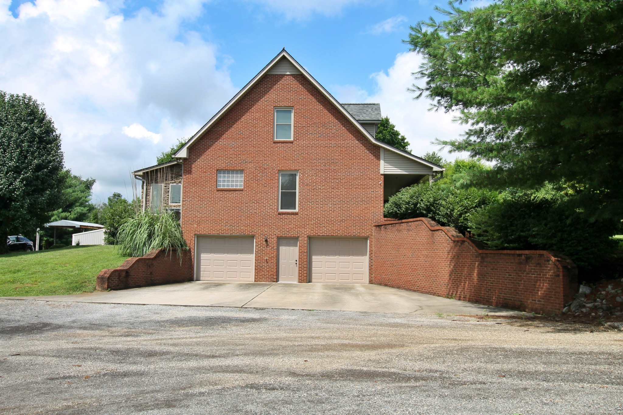 4181 Sandy Springs Rd