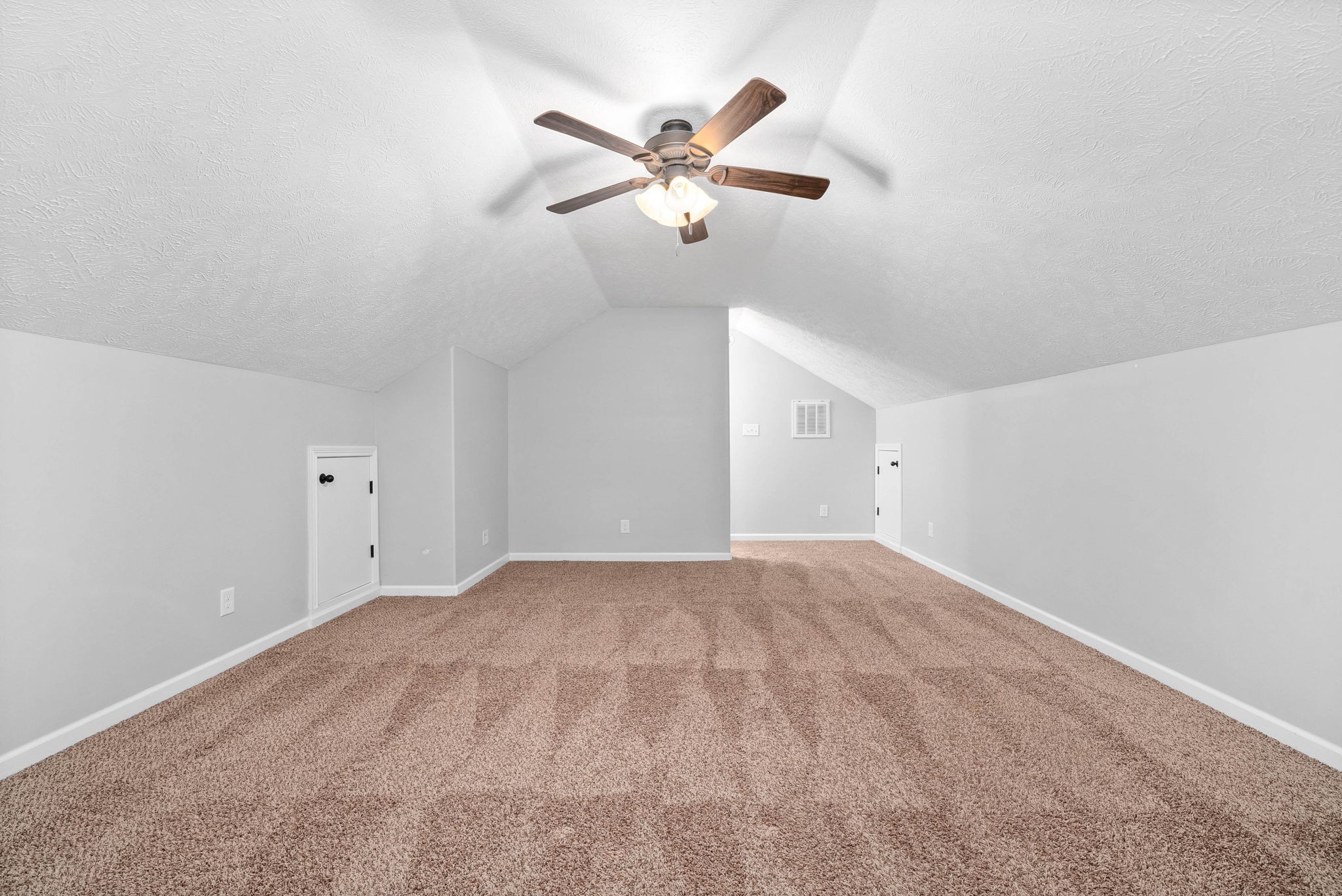 1909 E Boy Scout Rd