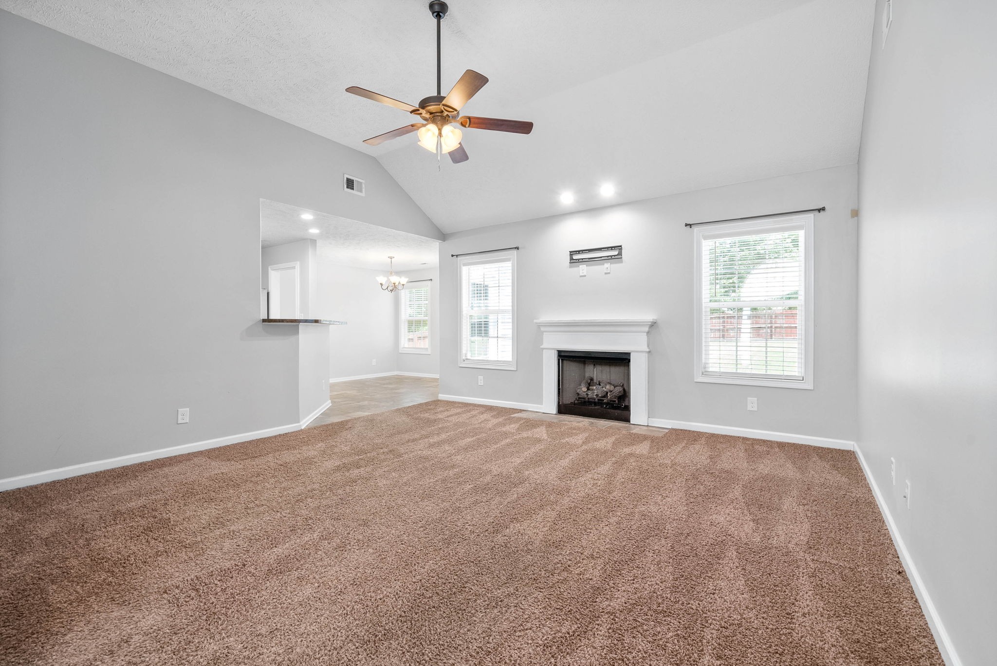1909 E Boy Scout Rd