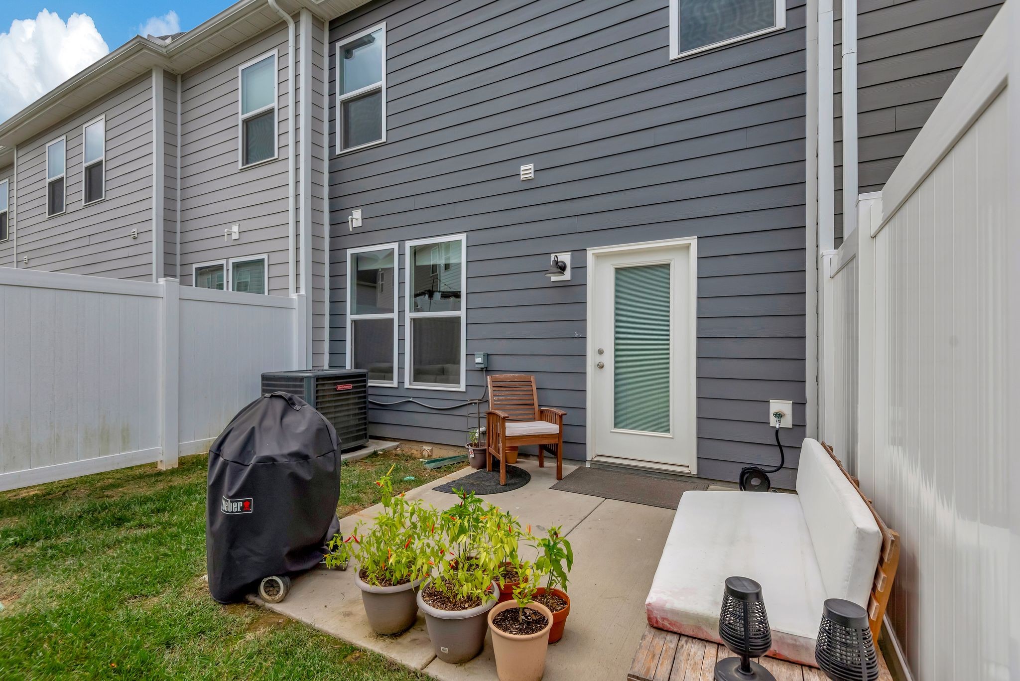 303 Victoria Dr