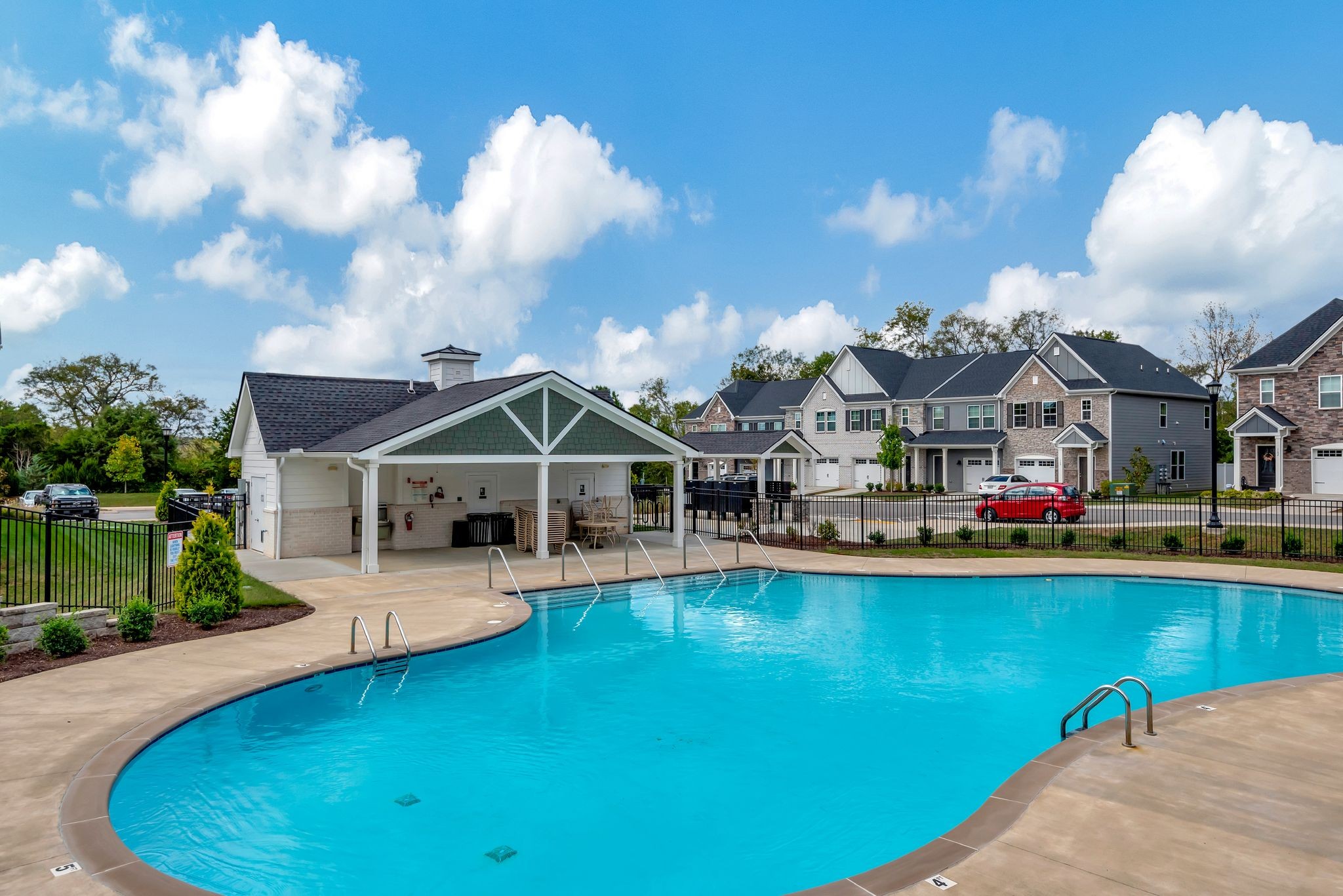 303 Victoria Dr