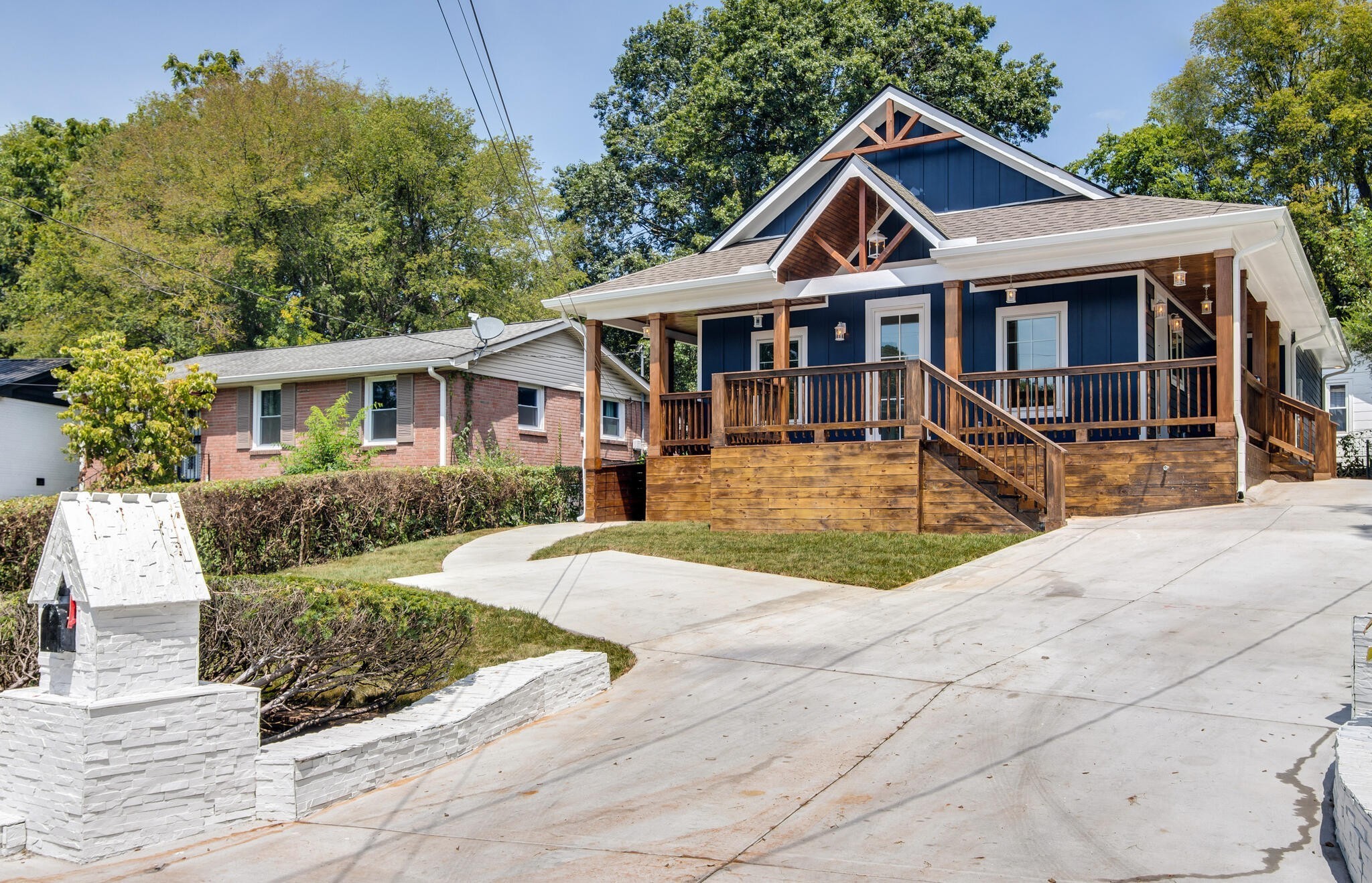 1707 Jeans Ct