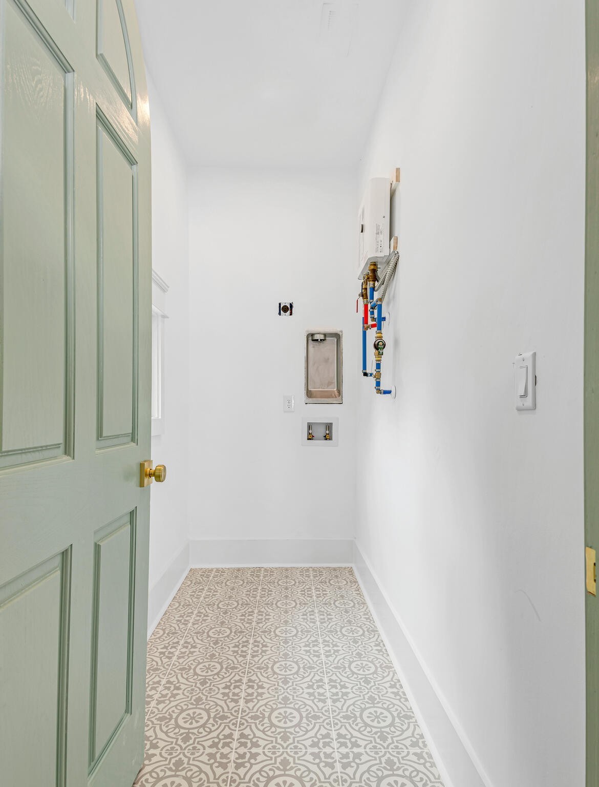 1707 Jeans Ct