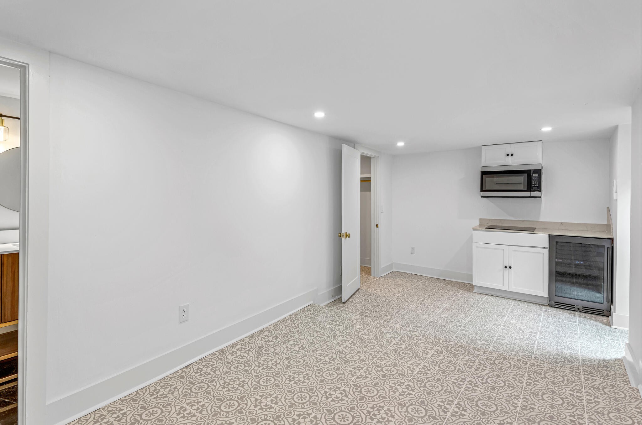 1707 Jeans Ct