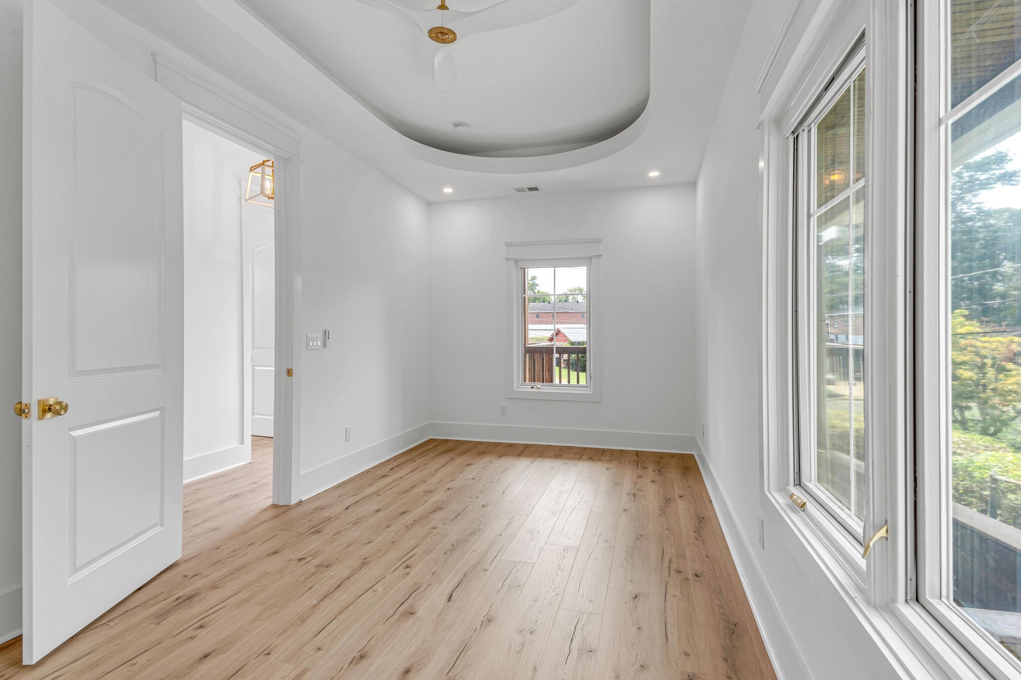 1707 Jeans Ct