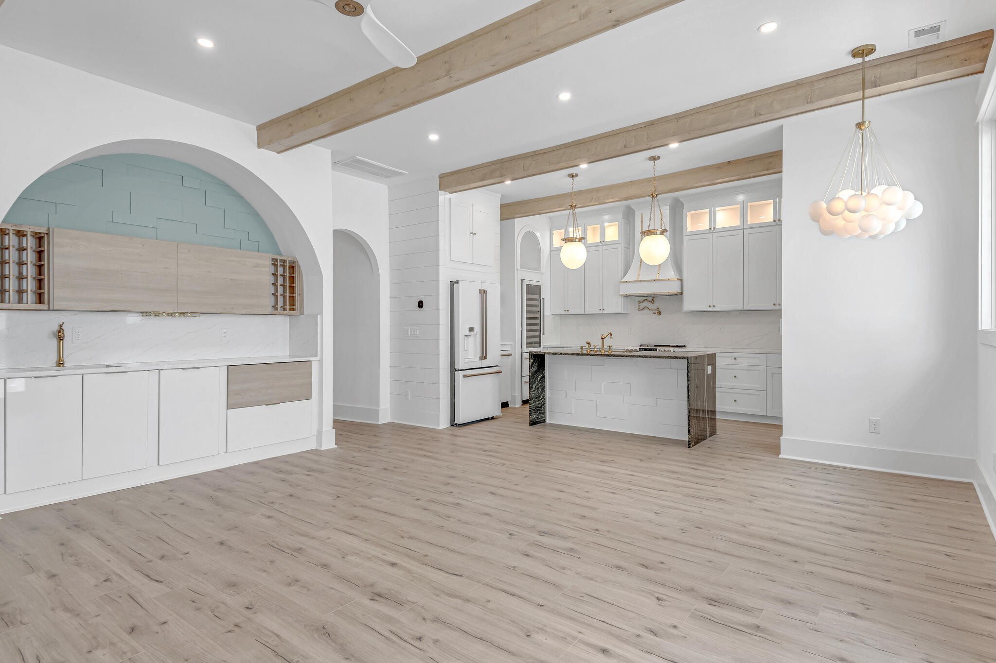 1707 Jeans Ct