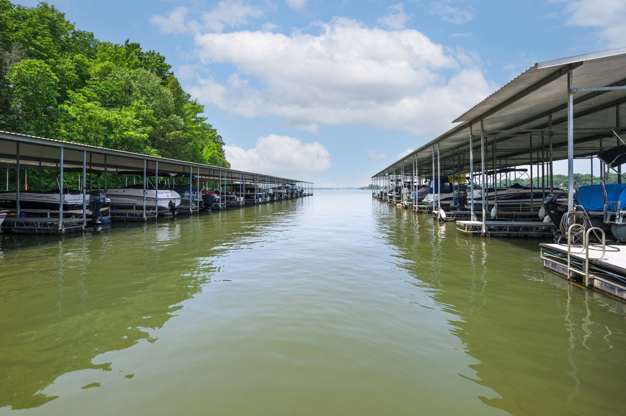 231 Green Harbor Rd Unit: 15F